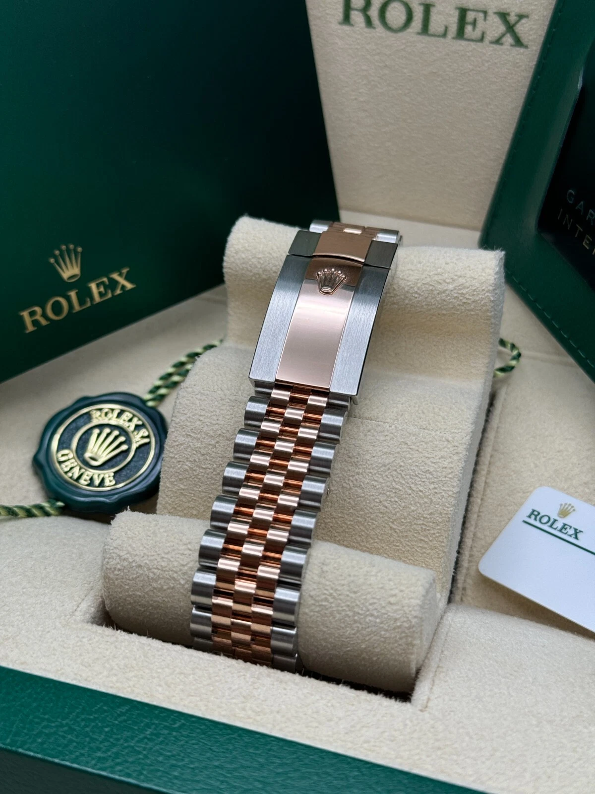 Rolex Datejust 41mm 126301 Sundust Diamond Jubilee Steel and Everose Gold Watch