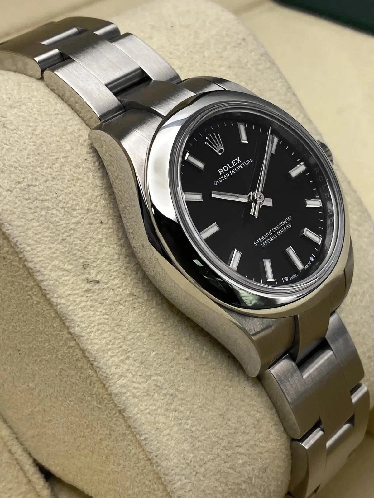 Rolex Oyster Perpetual 28mm 276200-0010 Black Dial Oyster Bracelet Watch