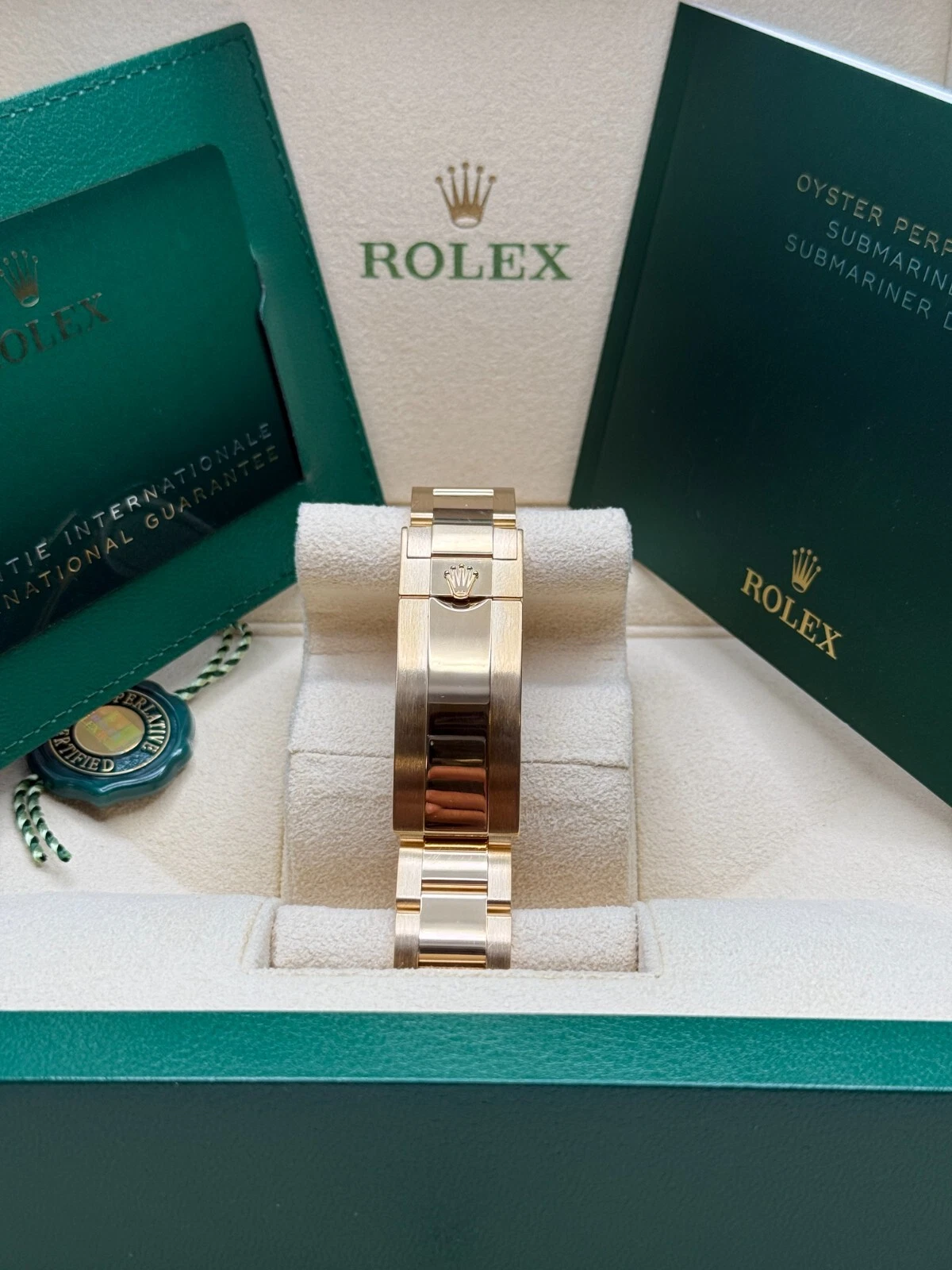 Rolex Submariner 40mm 116618LB