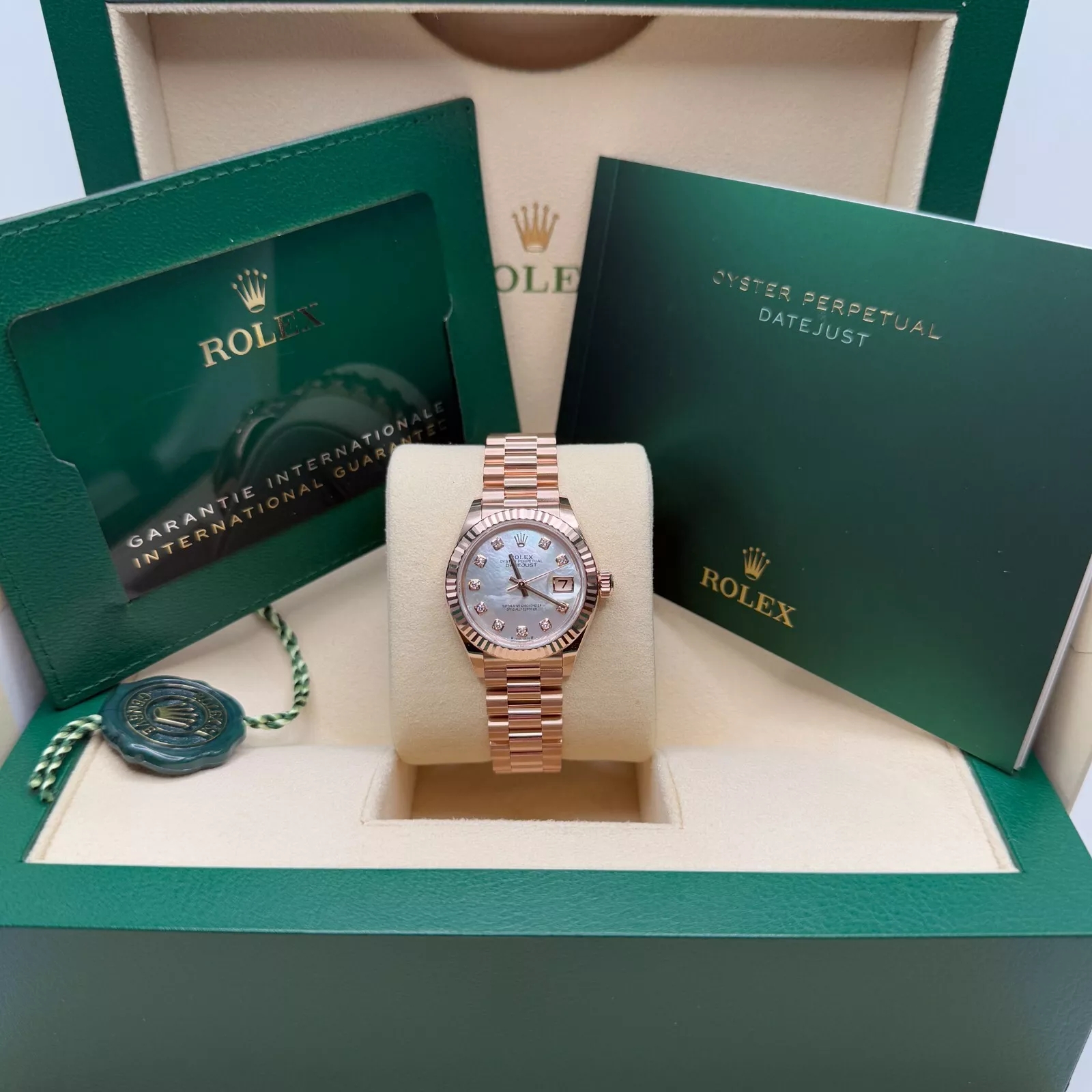 Rolex Lady-Datejust 28mm 279175 Mother-of-Pearl Dial President Everose Gold