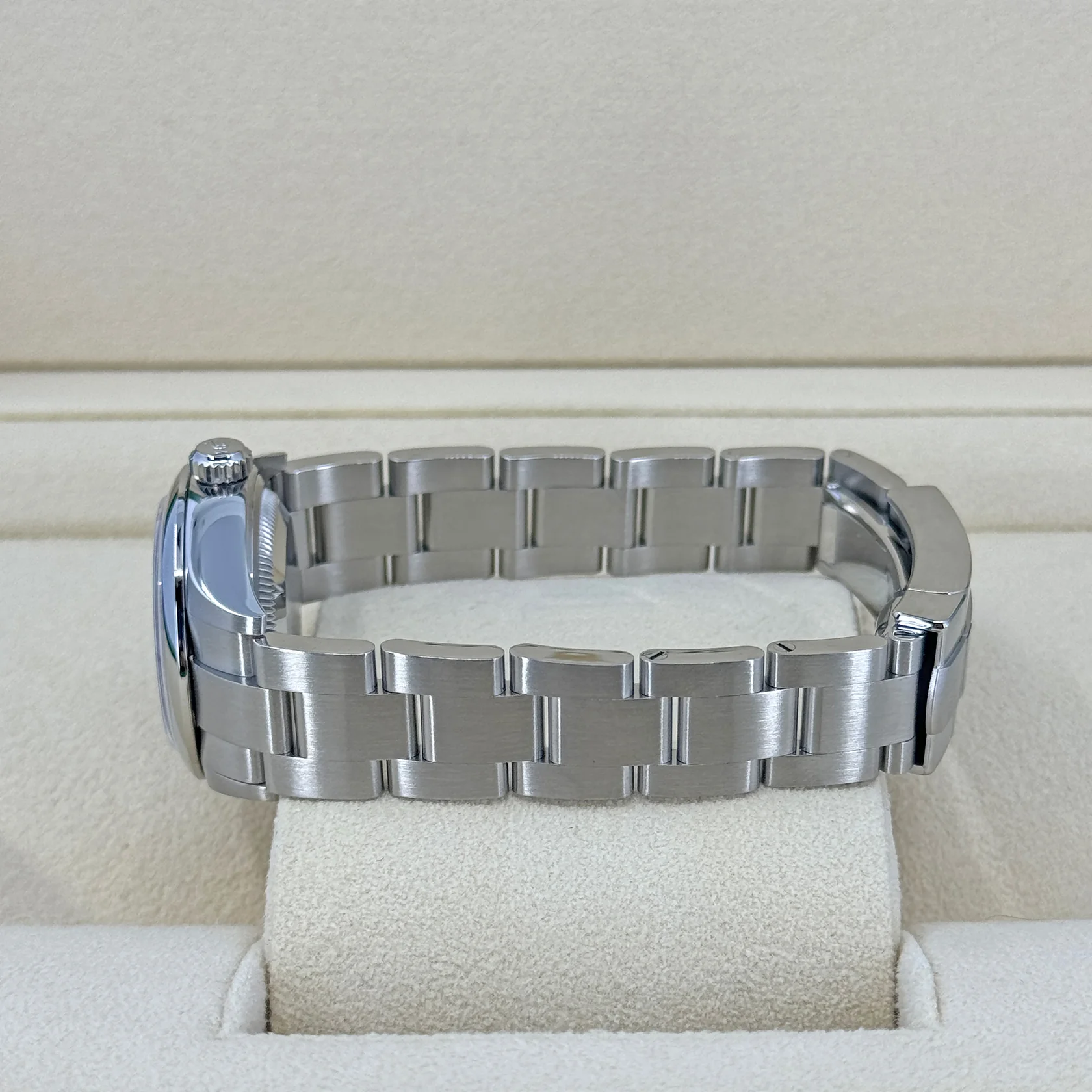 Rolex Oyster Perpetual 31mm 277200-0016 Black Dial Oyster Bracelet Watch