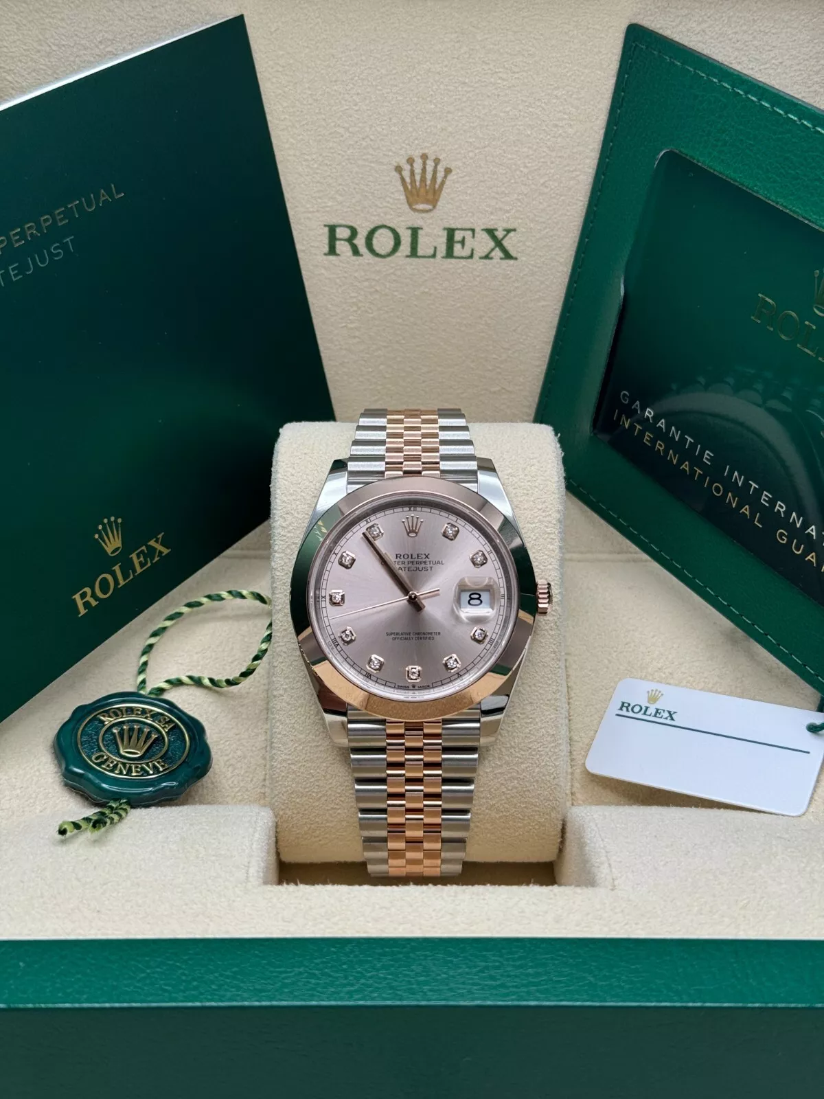 Rolex Datejust 41mm 126301 Sundust Diamond Jubilee Steel and Everose Gold Watch