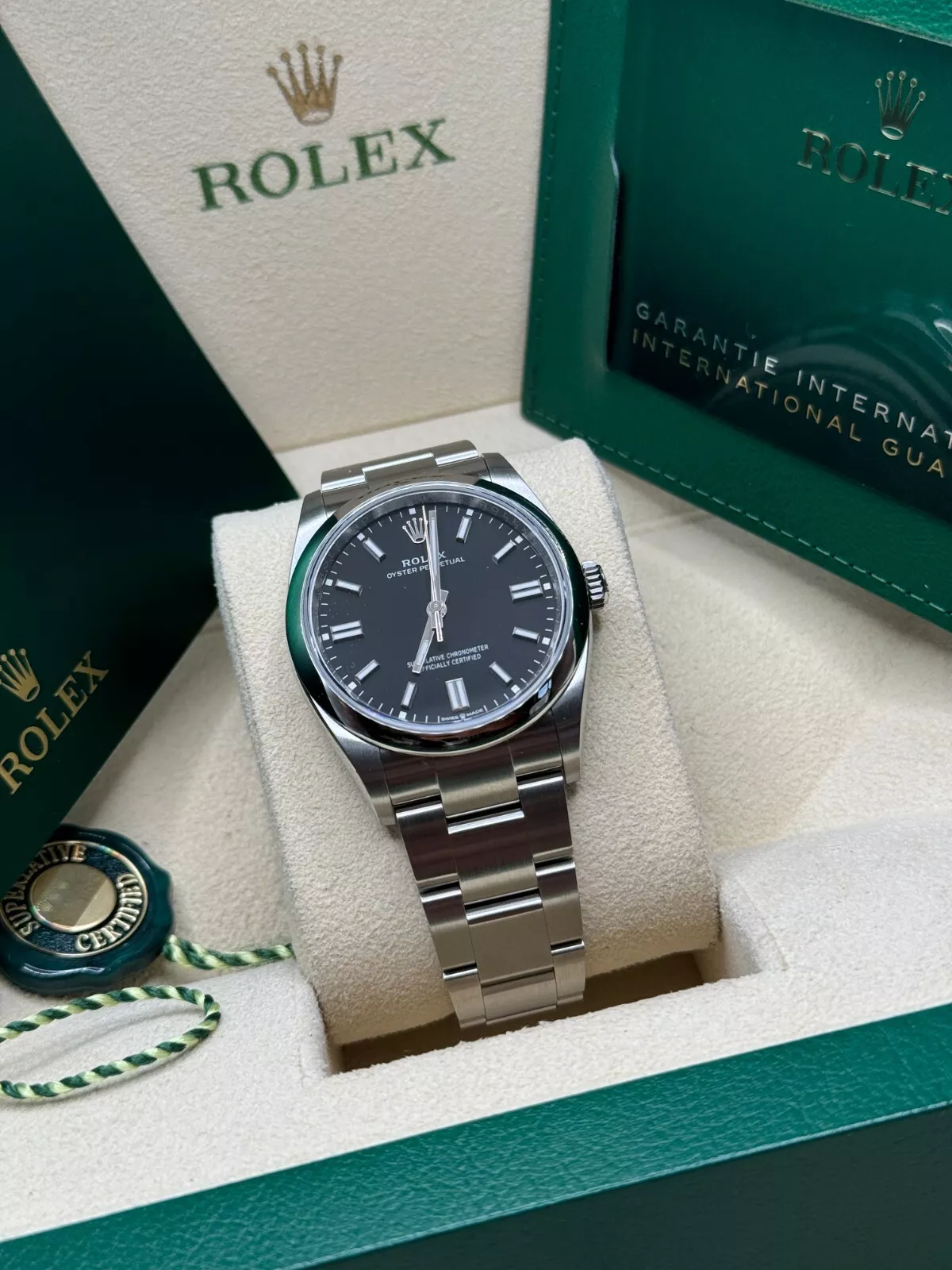 Rolex Oyster Perpetual 36mm 126000-0014 Black Dial Oyster Stainless Steel Bracelet
