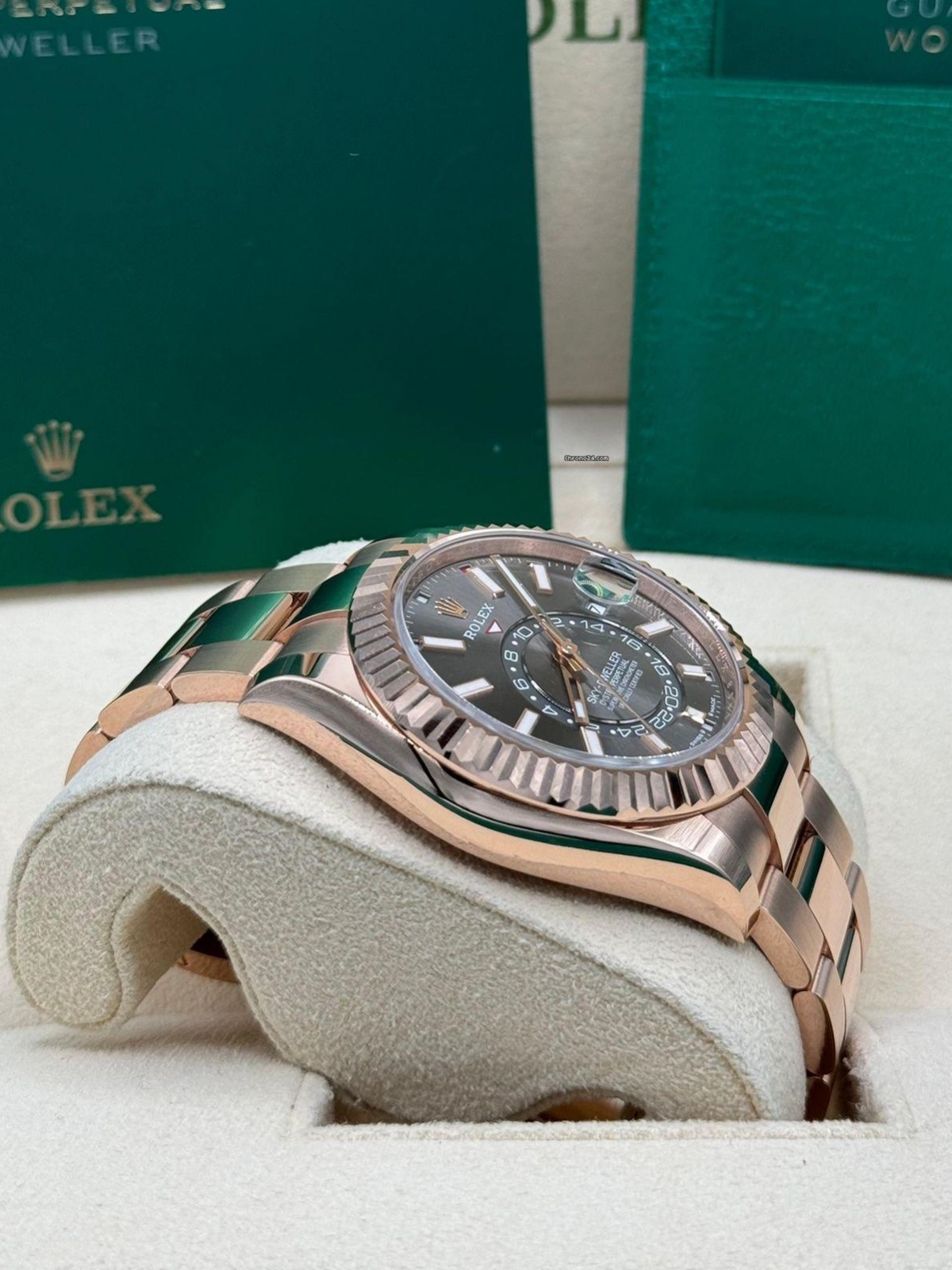 Rolex  Sky-Dweller 42mm 336935-0004 Rose Gold Rhodium Dial Oyster