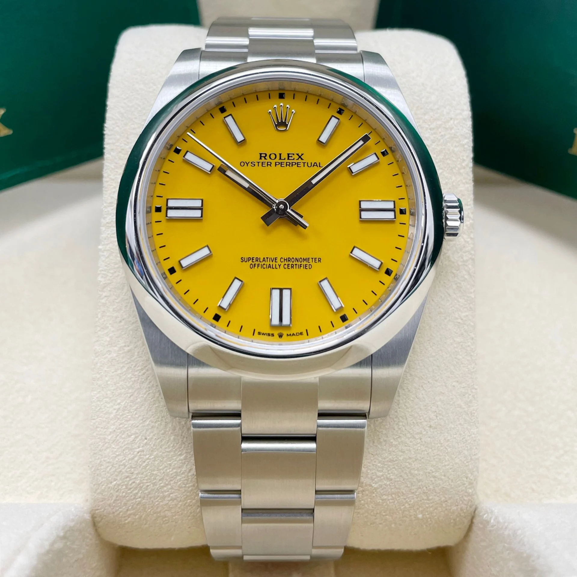 Rolex Oyster Perpetual 41mm 124300-0004 Yellow Dial