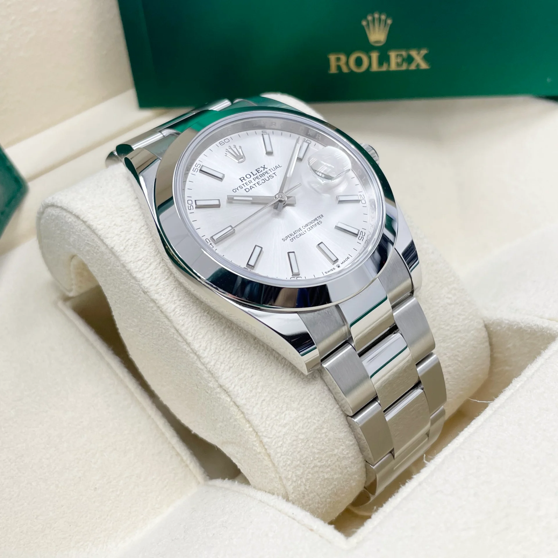Rolex Datejust 41mm 126300 Silver Index Jubilee Stainless Steel Watch