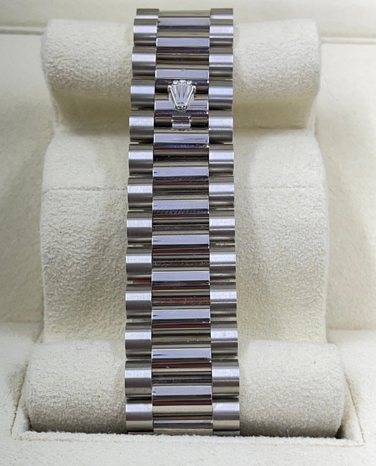 Rolex  Day-Date 228239-0046 40mm