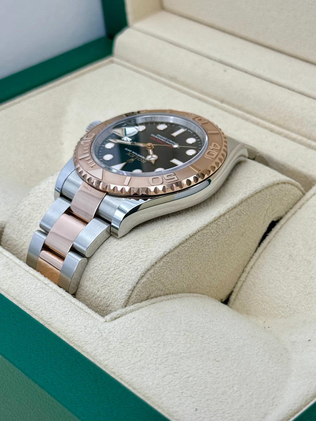 Rolex Yacht-Master 37mm Steel and Everose Gold Watch - Black Dial - Oyster Bracelet 268621