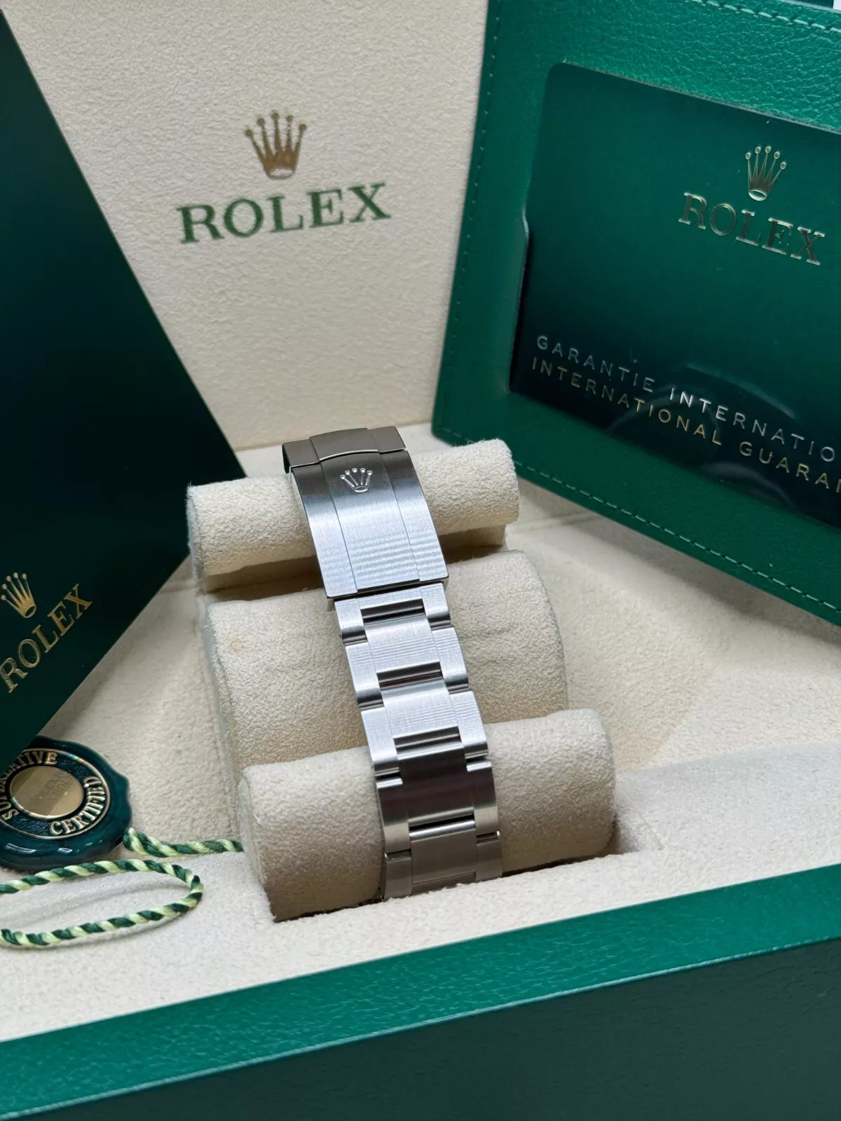 Rolex Oyster Perpetual 36mm 126000-0014 Black Dial Oyster Stainless Steel Bracelet
