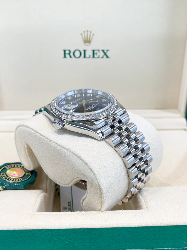 Rolex  Datejust 36mm 126284 Bright Blue Dial Jubilee Bracelet