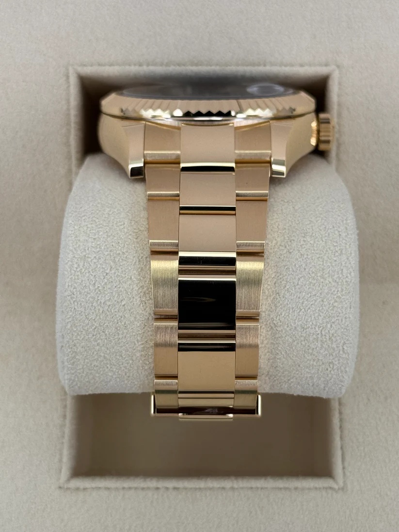 Rolex  Sky-Dweller 42mm 336938-0002 Yellow Gold Black Dial Oyster