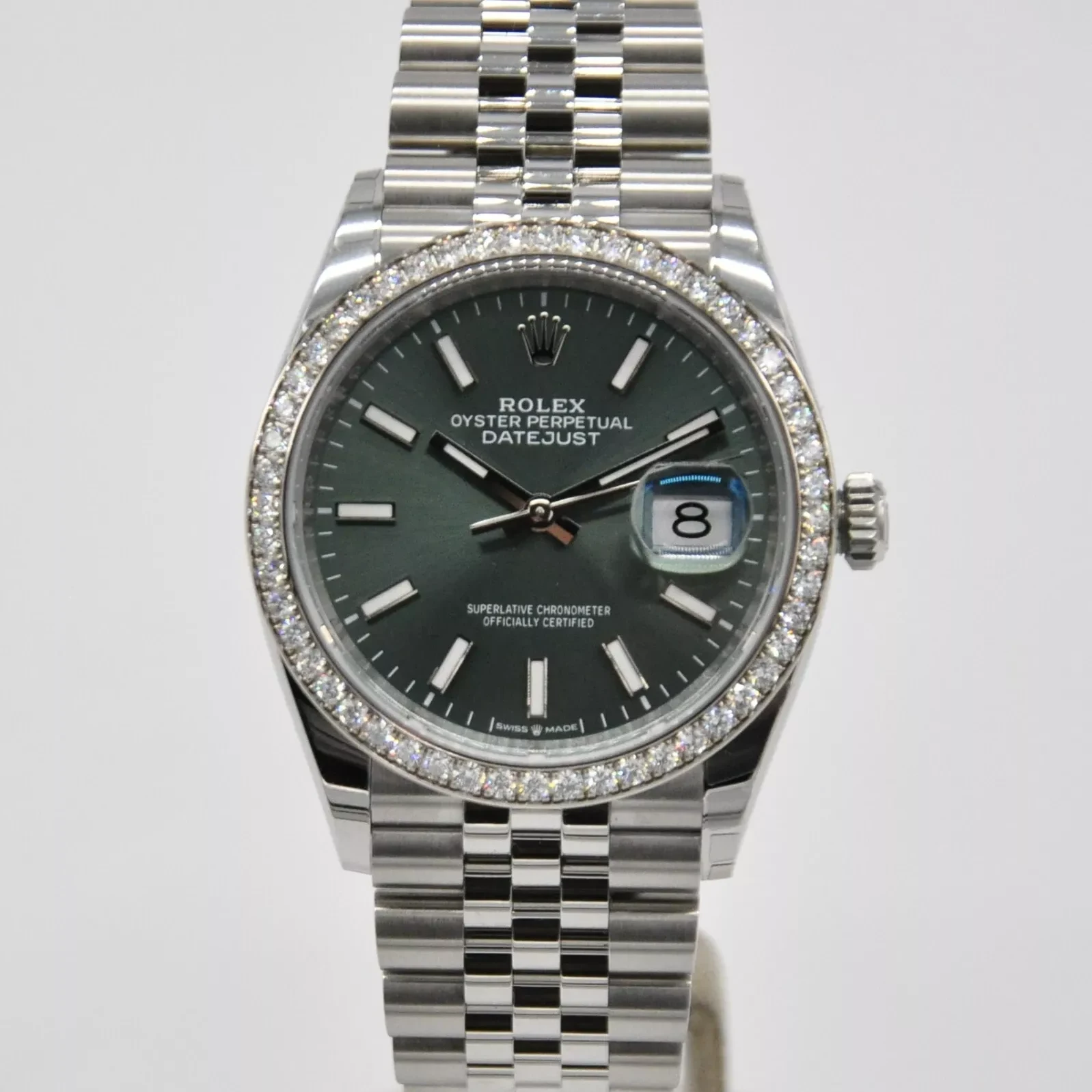 Rolex  Datejust 36mm 126284 Green Dial Jubilee Bracelet
