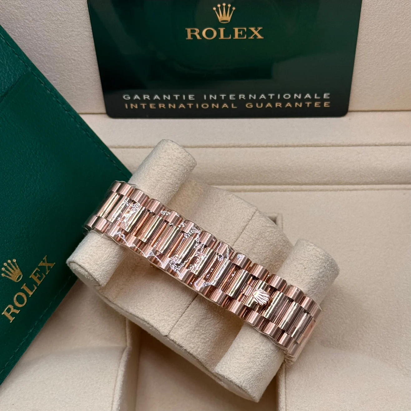 Rolex  Day-Date M128235-0085 36mm