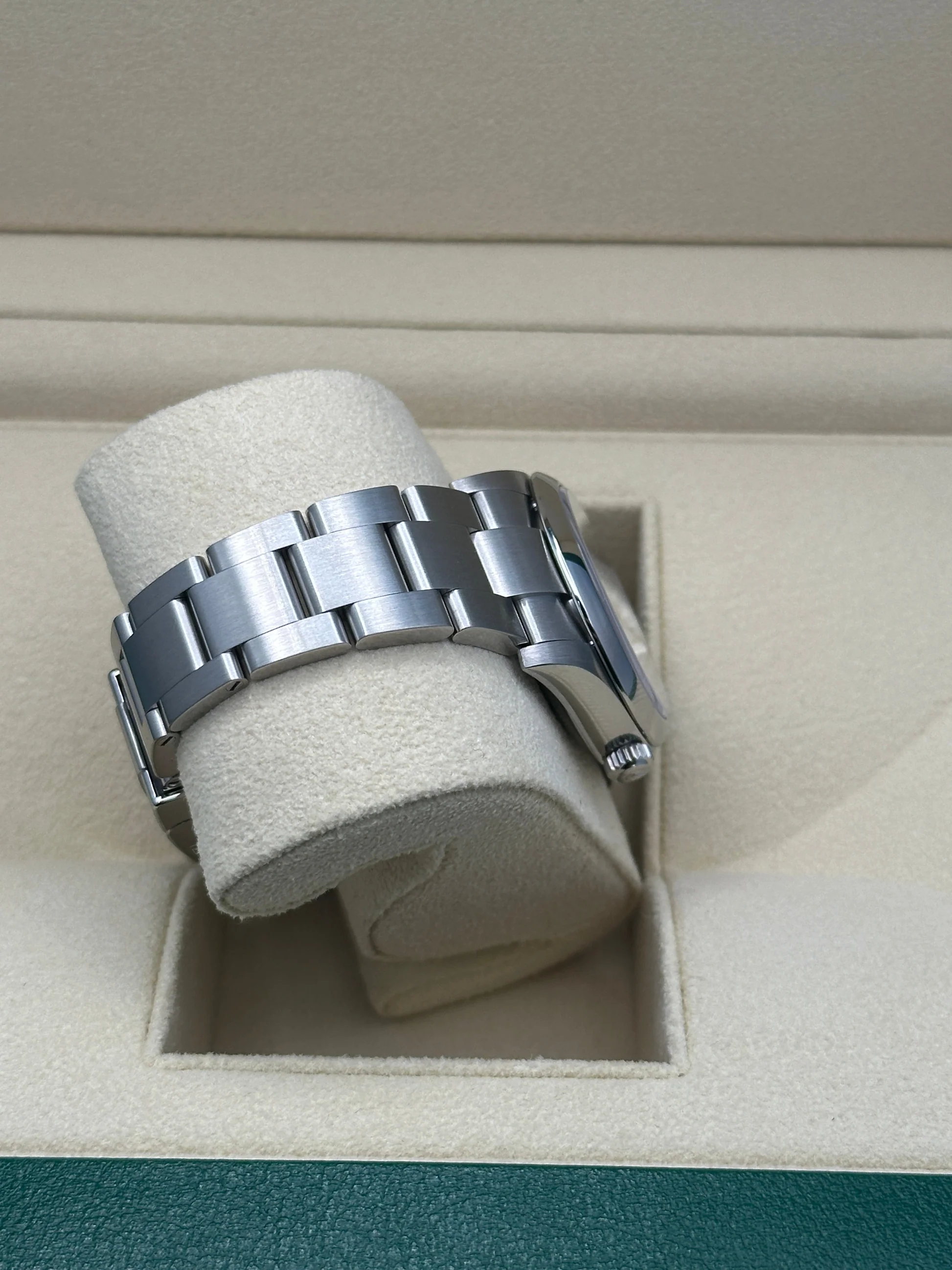 Rolex Oyster Perpetual 34mm 124200-0009 Pink Dial Oyster Stainless Steel Bracelet Watch