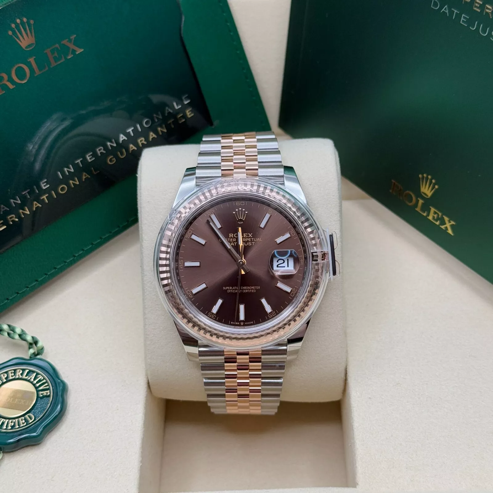 Rolex Datejust 41mm 126331 Chocolate Index Jubilee Steel and Everose Gold Watch