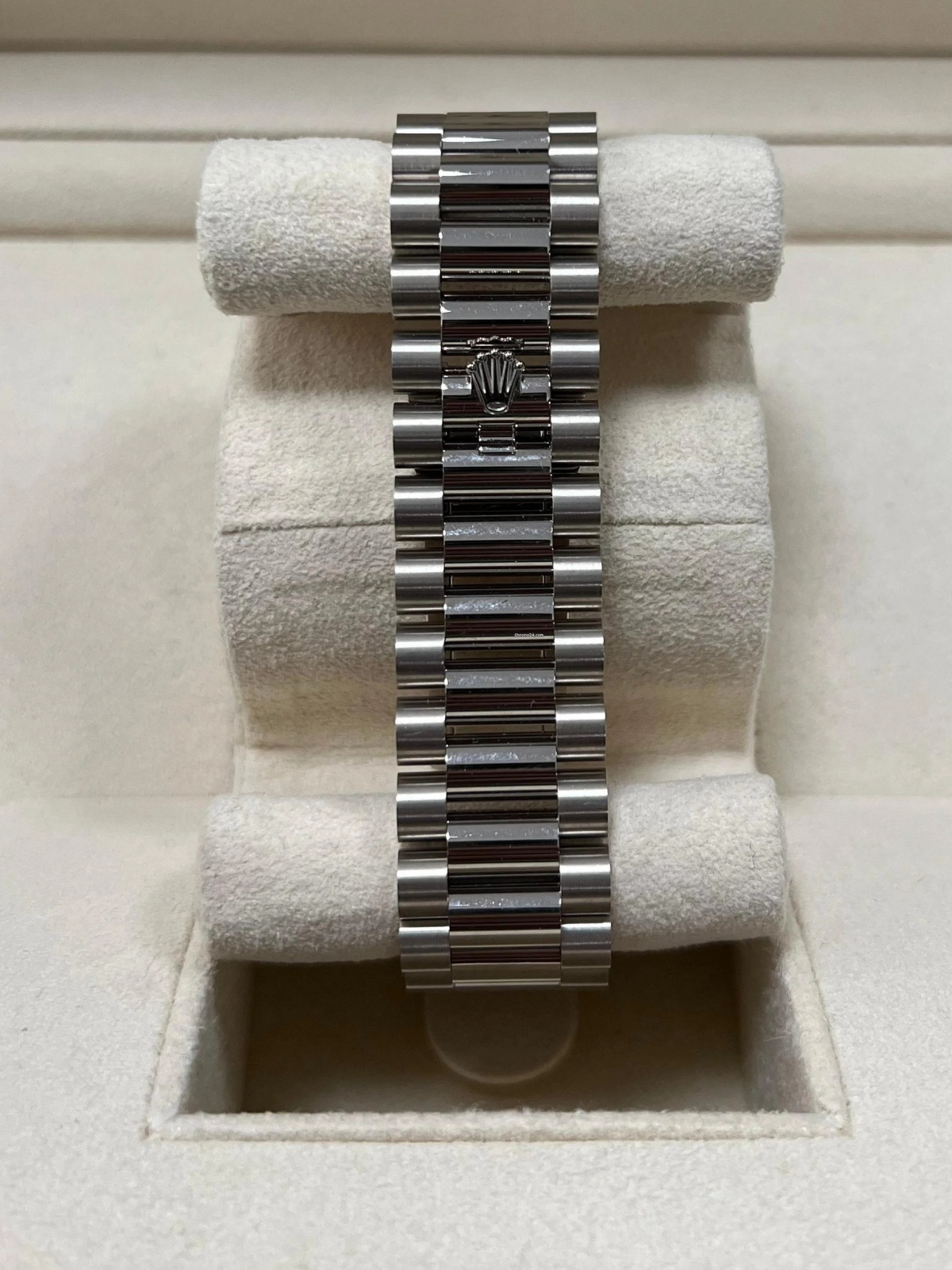 Rolex  Day-Date 40mm  Black Diamonds Dial 228236-0004