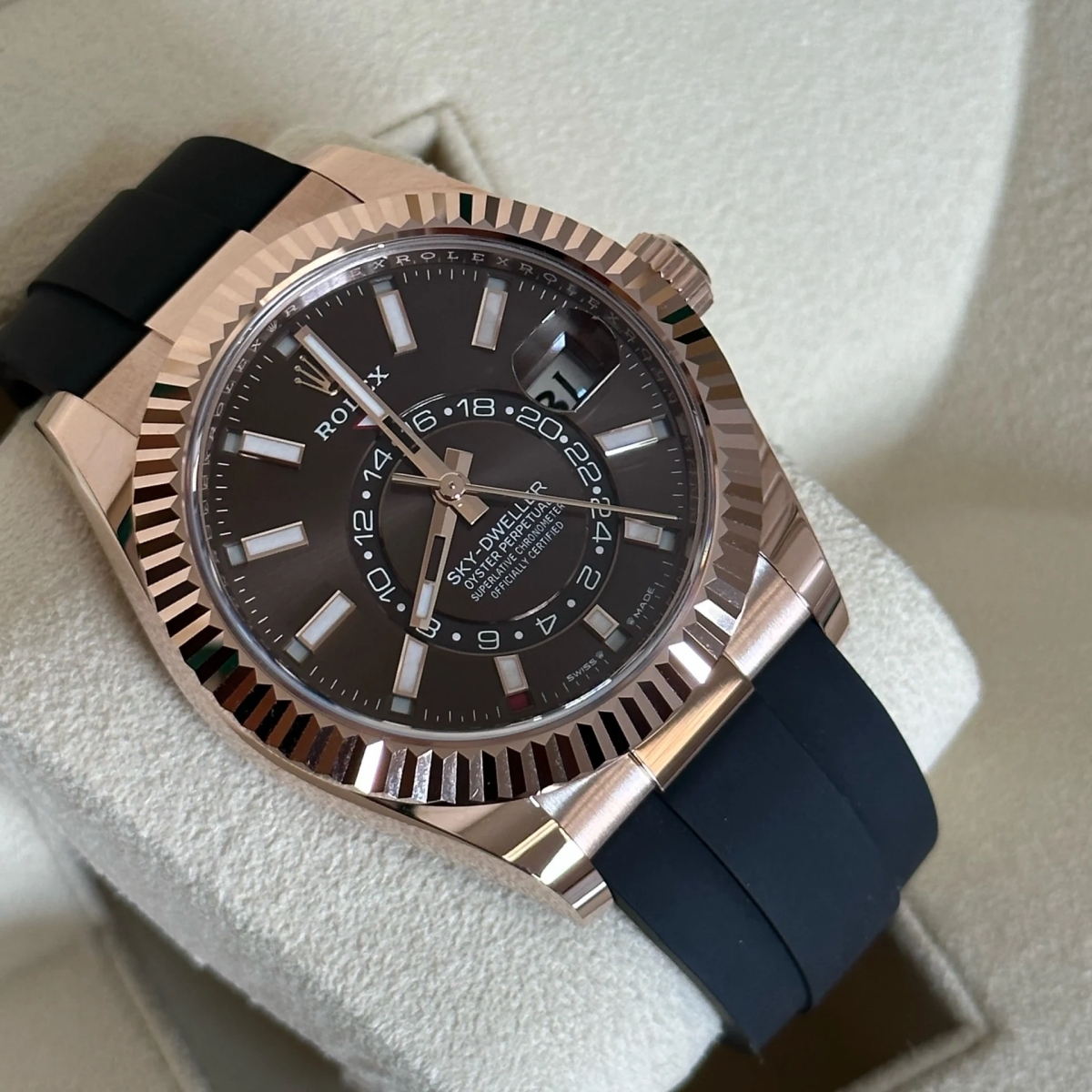 Rolex  Sky-Dweller 42mm Rose Gold Chocolate Dial Oysterflex - 336235