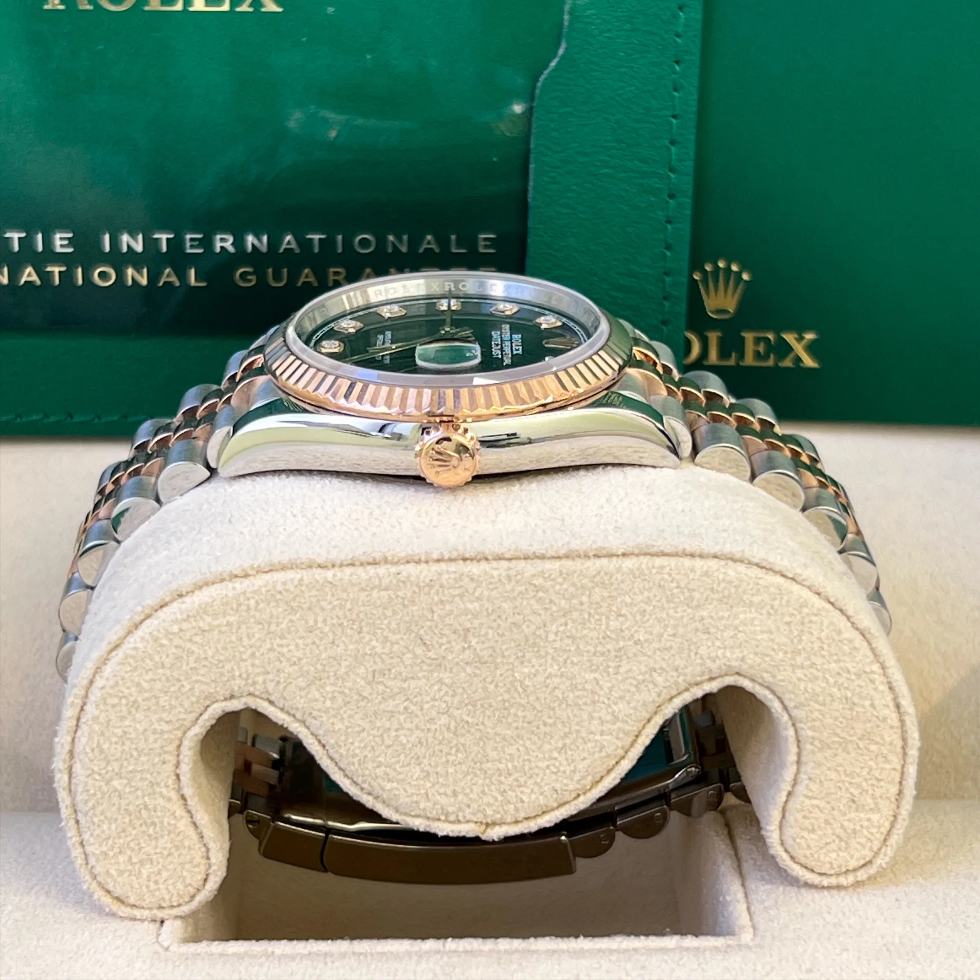 Rolex  Datejust 36mm 126231 Black Dial 36mm Oyster Bracelet