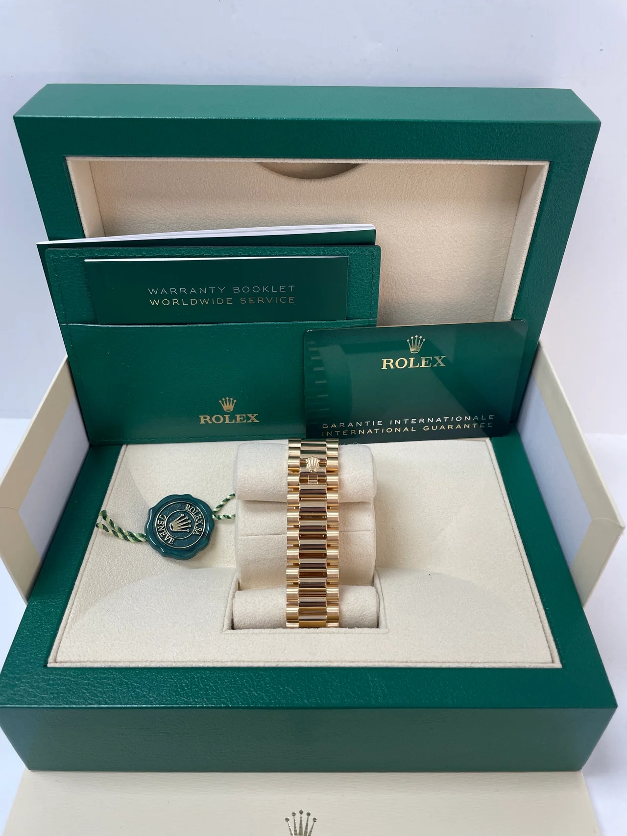 Rolex Day-Date 40mm Champaign Dial and Diamond Bezel Yellow Gold President Bracelet 228348RBR-0008