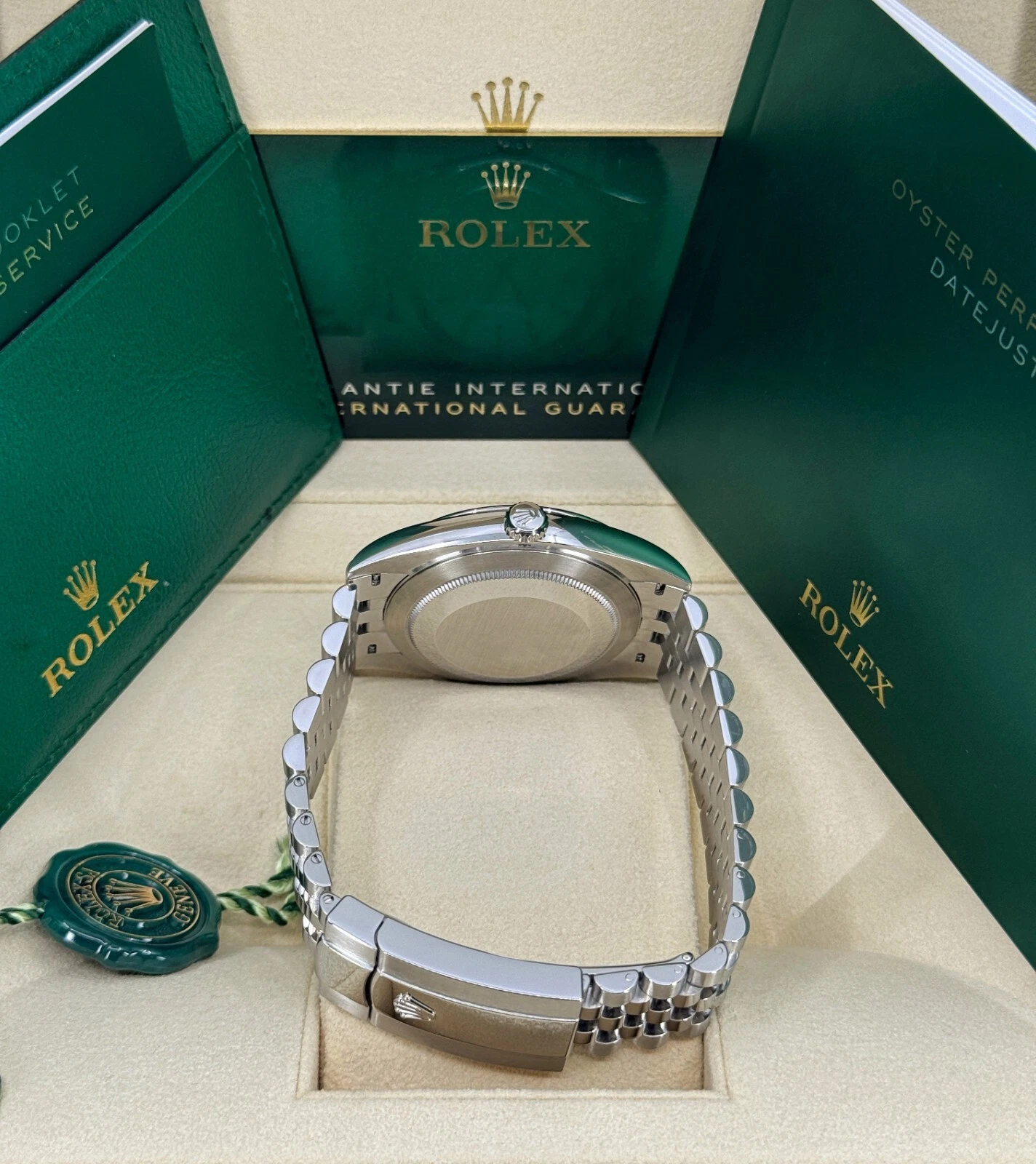 Rolex Datejust 41mm 126300 Silver Index Jubilee Stainless Steel Watch