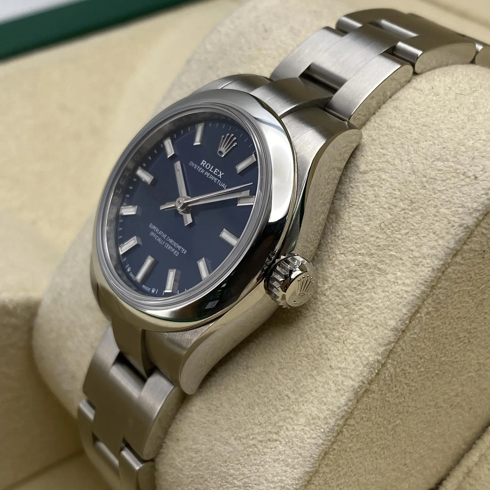 Rolex Oyster Perpetual 31mm 277200-0017 Blue Dial Oyster Bracelet Watch