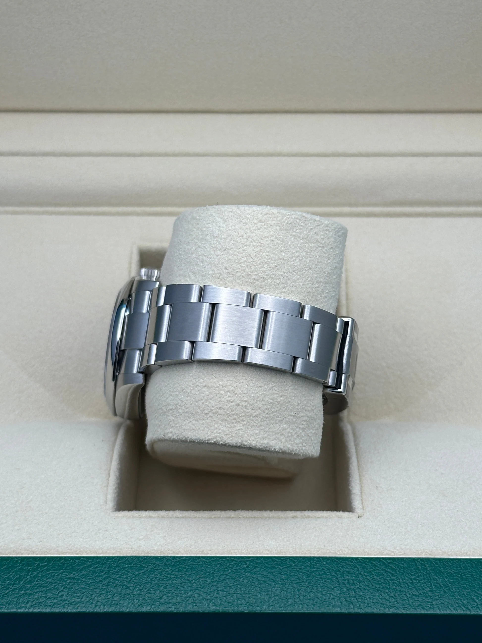 Rolex Oyster Perpetual 34mm 124200  Blue Dial Oyster Stainless Steel Bracelet