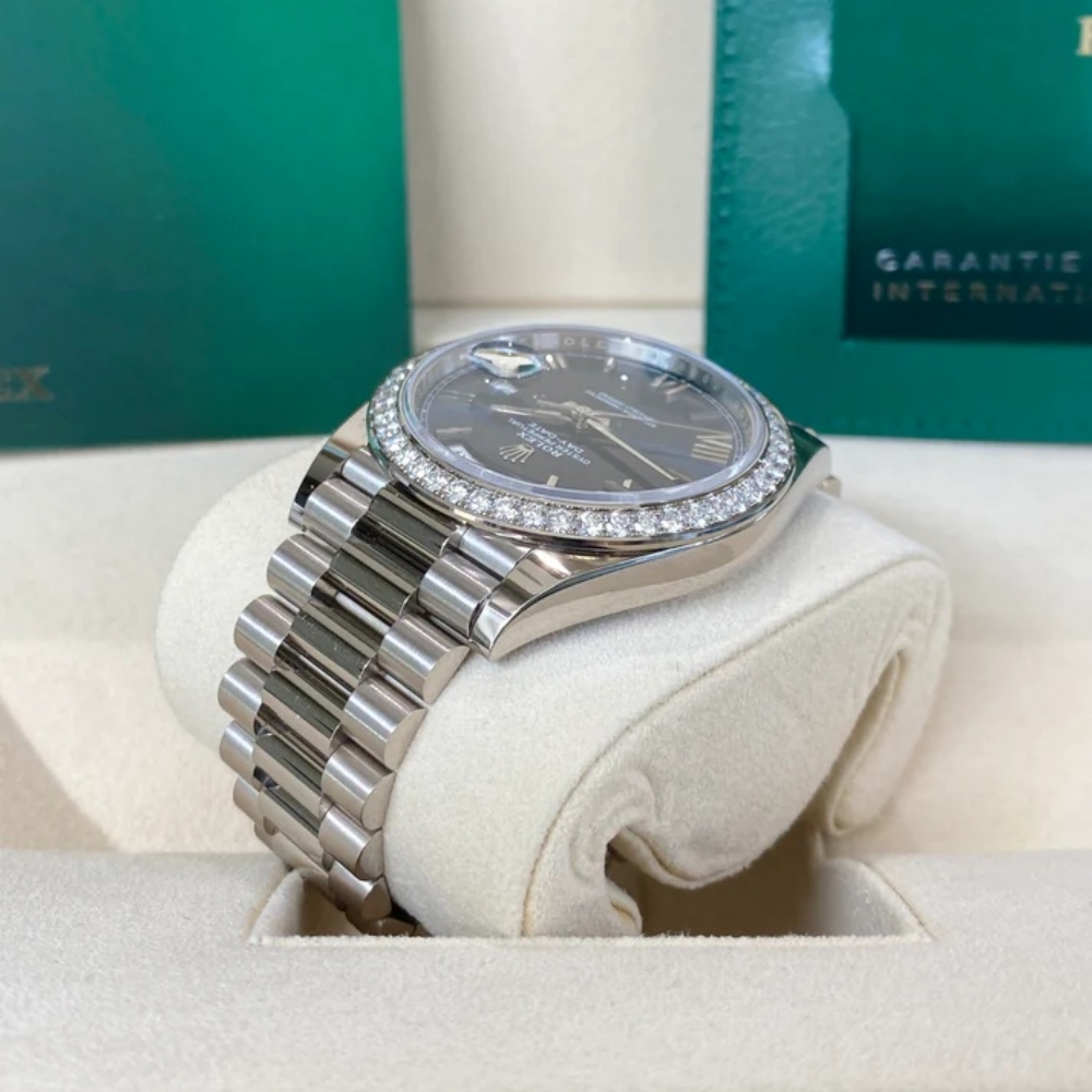 Rolex  Day-Date 40mm 228349RBR-0005 Bright Blue Dial President Bracelet