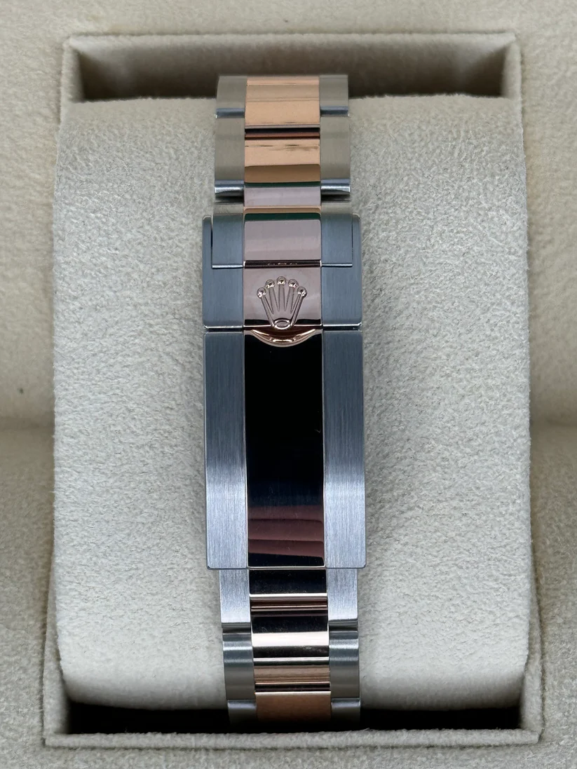 Rolex Yacht-Master 37mm Steel and Everose Gold Watch - Black Dial - Oyster Bracelet 268621