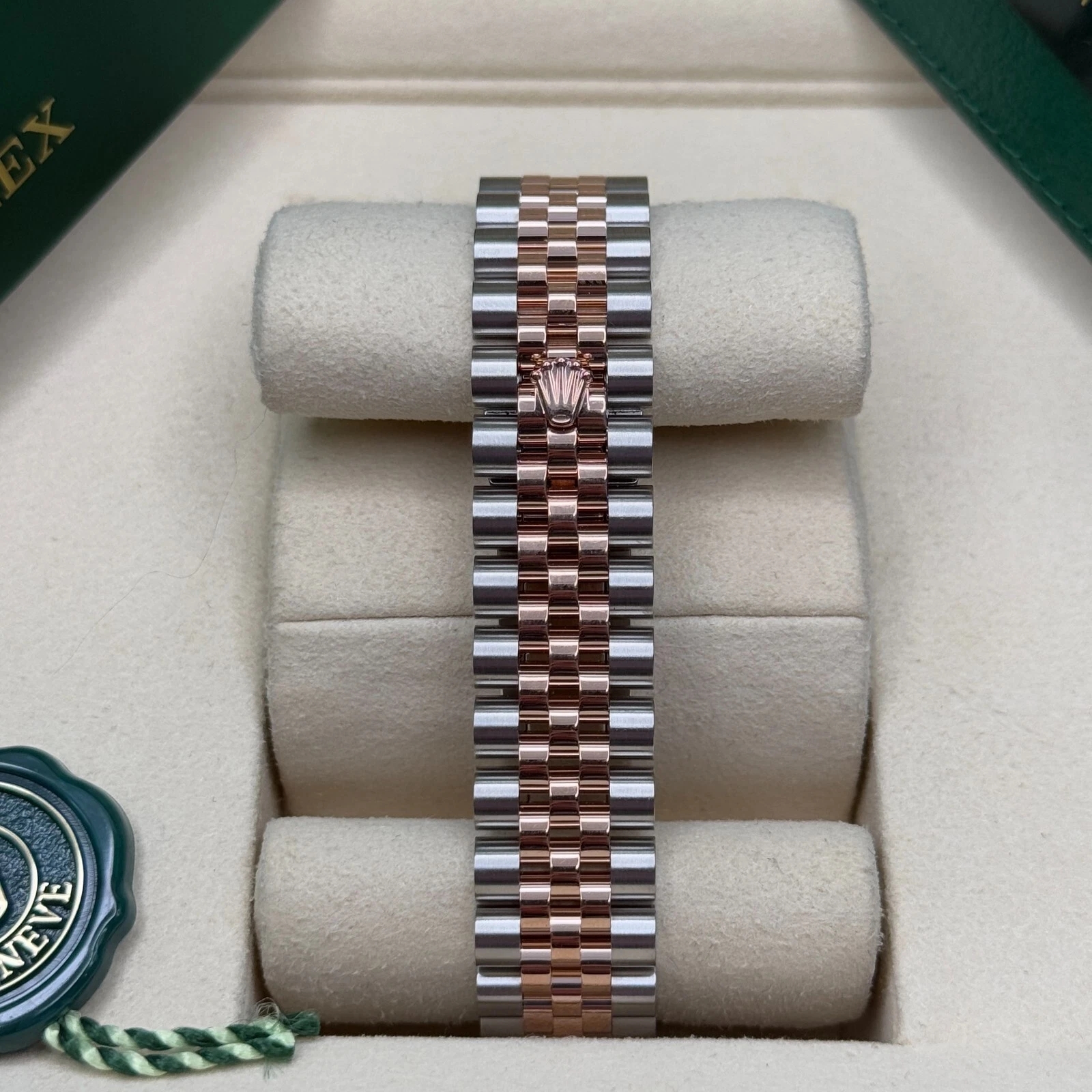Rolex Lady-Datejust 28mm 279171 White Mother Of Pearl Diamond Oyster Stainless Steel and Rose Gold