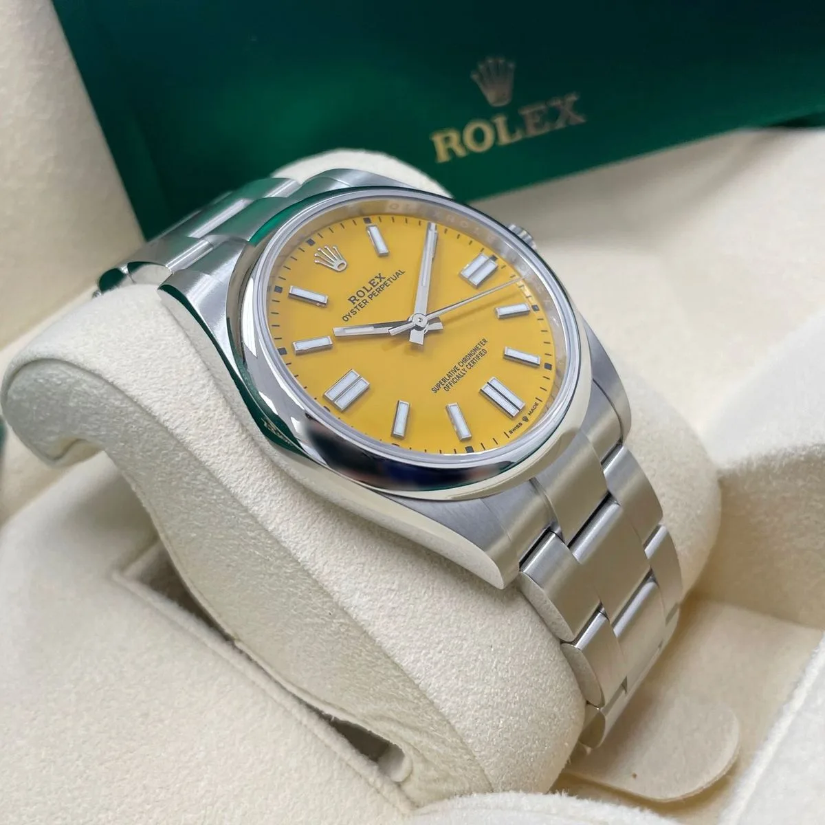Rolex Oyster Perpetual 41mm 124300-0004 Yellow Dial