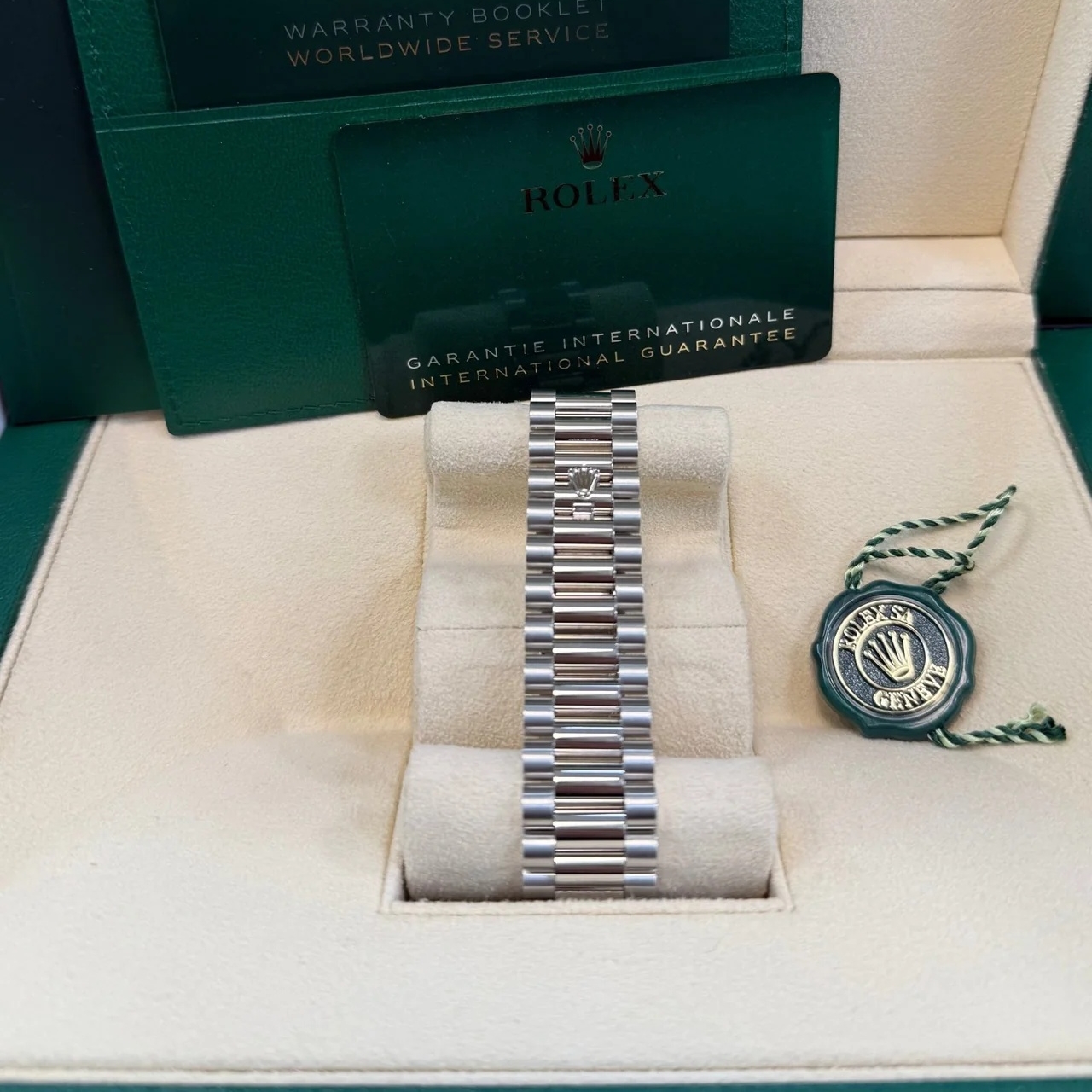 Rolex Day-Date 40mm 228396TBR-0020 Green Roman Dial