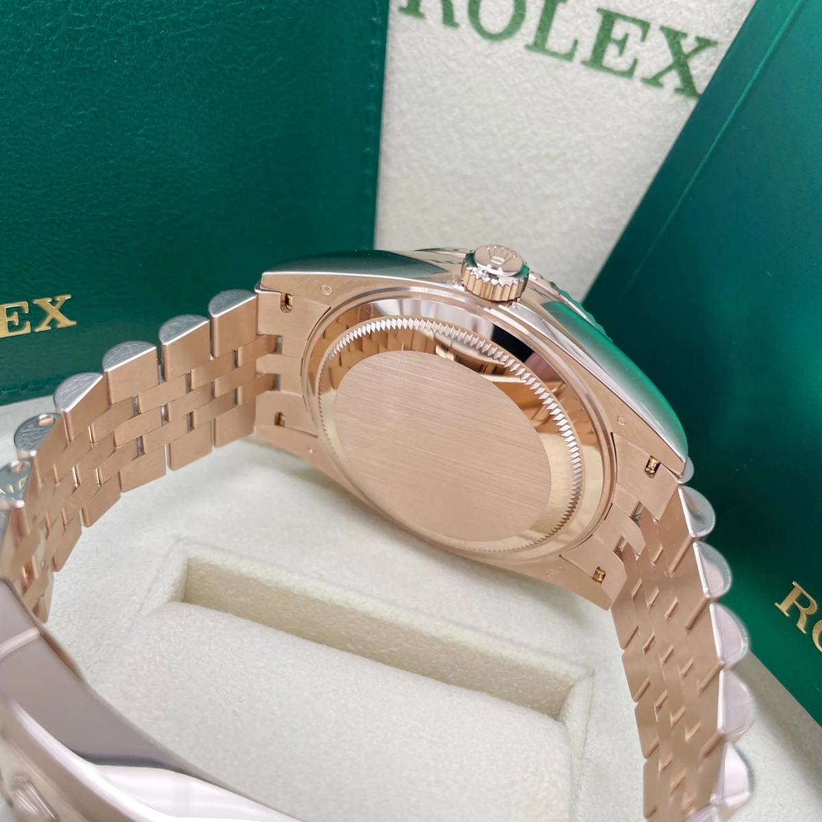 Rolex  Sky-Dweller 42mm 336935-0006 Rose Gold Chocolate Dial Jubilee