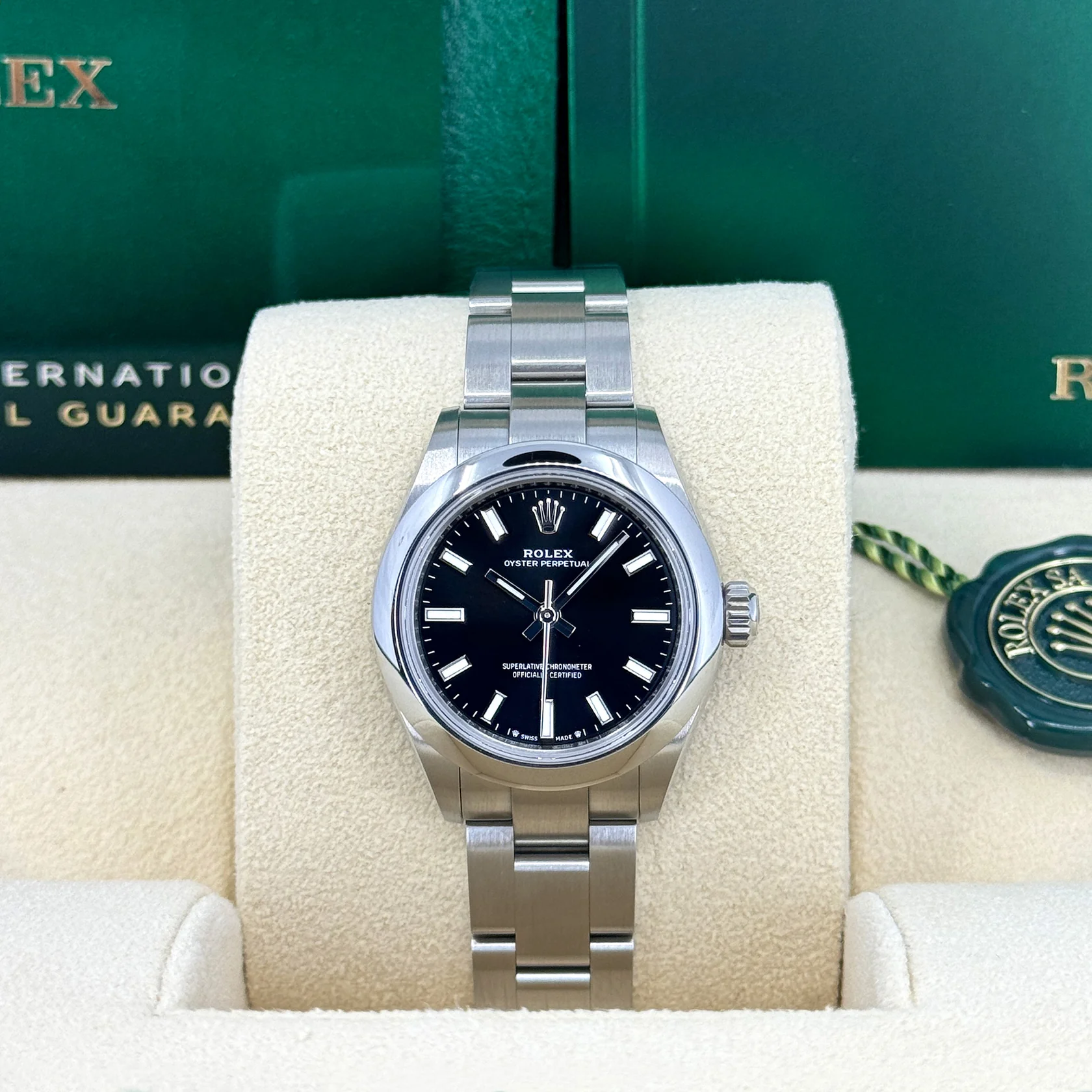 Rolex Oyster Perpetual 31mm 277200-0016 Black Dial Oyster Bracelet Watch
