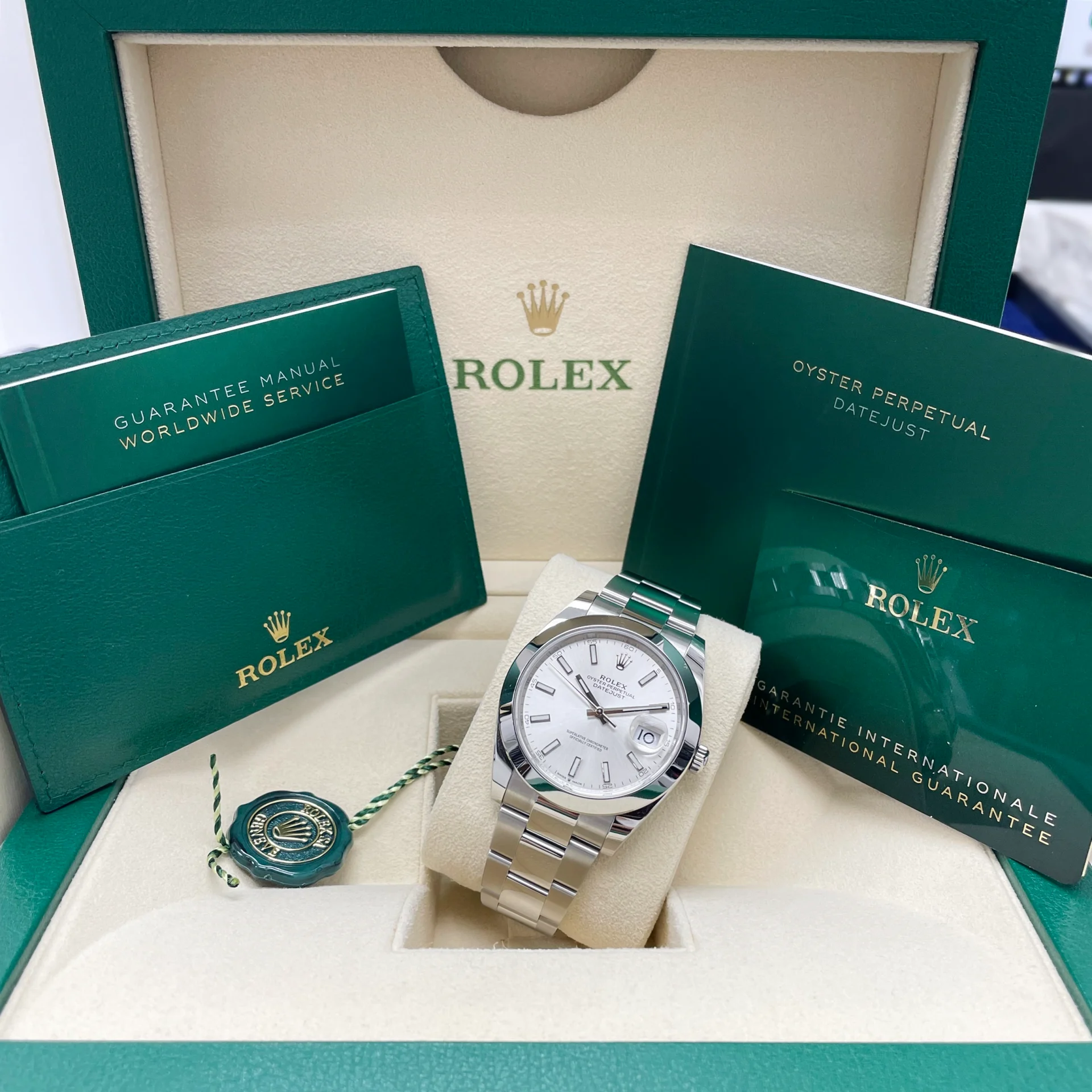 Rolex Datejust 41mm 126300 Silver Index Jubilee Stainless Steel Watch