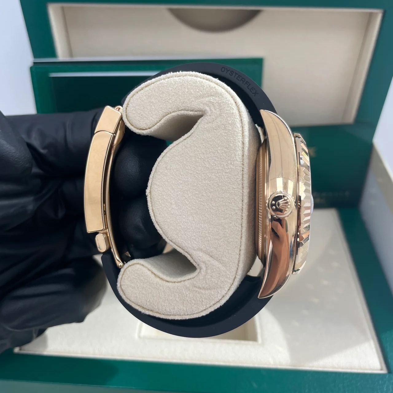 Rolex  Sky-Dweller 42mm 336238-0003 Yellow Gold White Dial Oysterflex