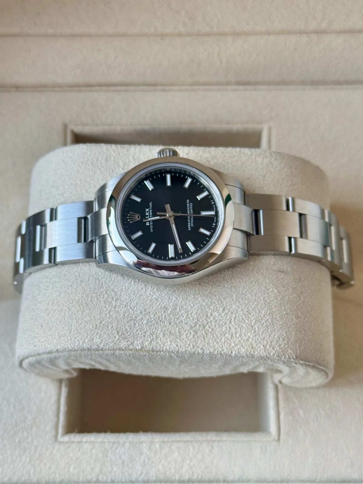 Rolex Oyster Perpetual 28mm 276200-0010 Black Dial Oyster Bracelet Watch