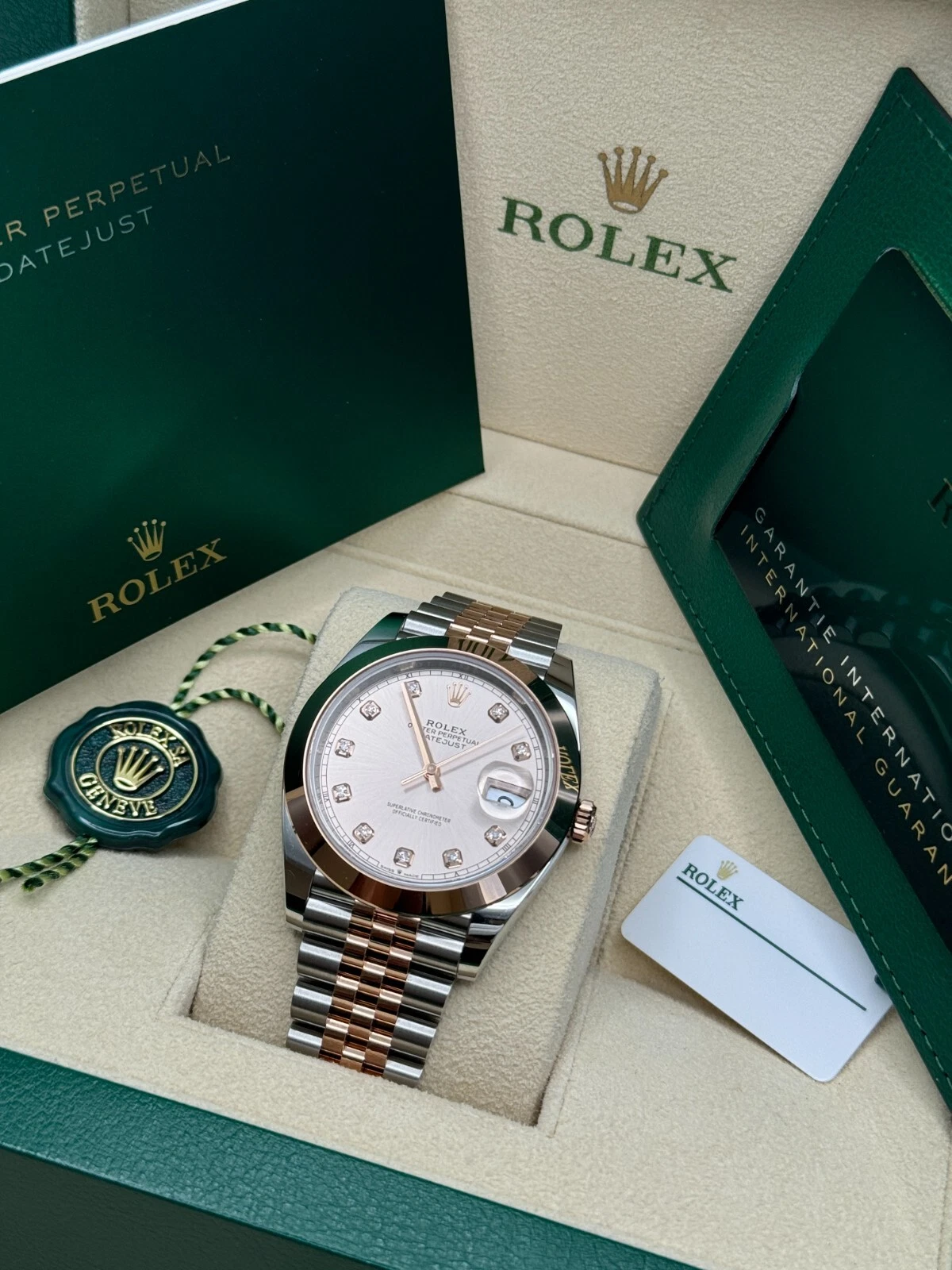 Rolex Datejust 41mm 126301 Sundust Diamond Jubilee Steel and Everose Gold Watch