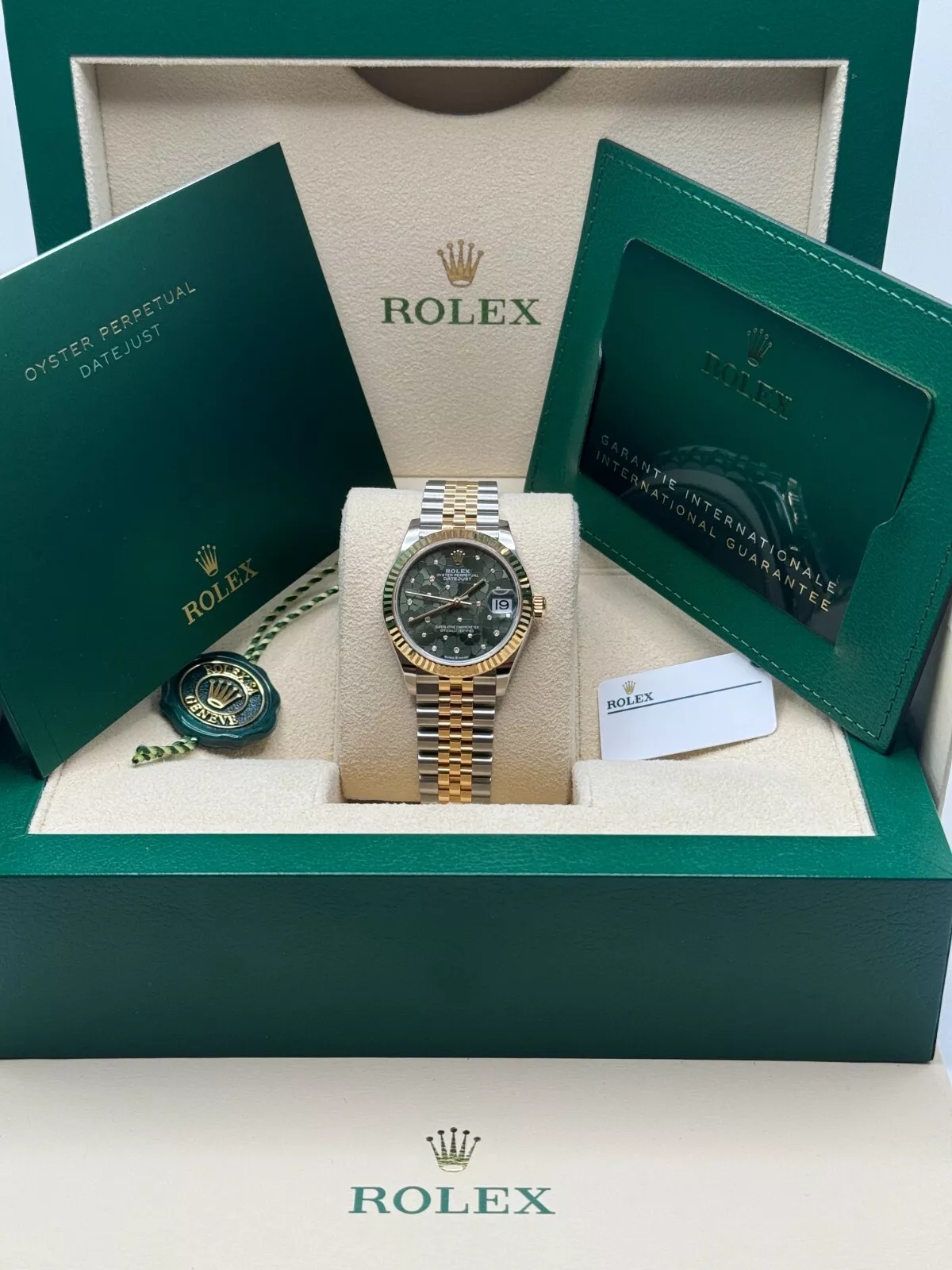 Rolex Datejust m278273-0031/0032 31mm Olive Green Floral Motif Dial Stainless Steel and Yellow Gold Oyster Watch