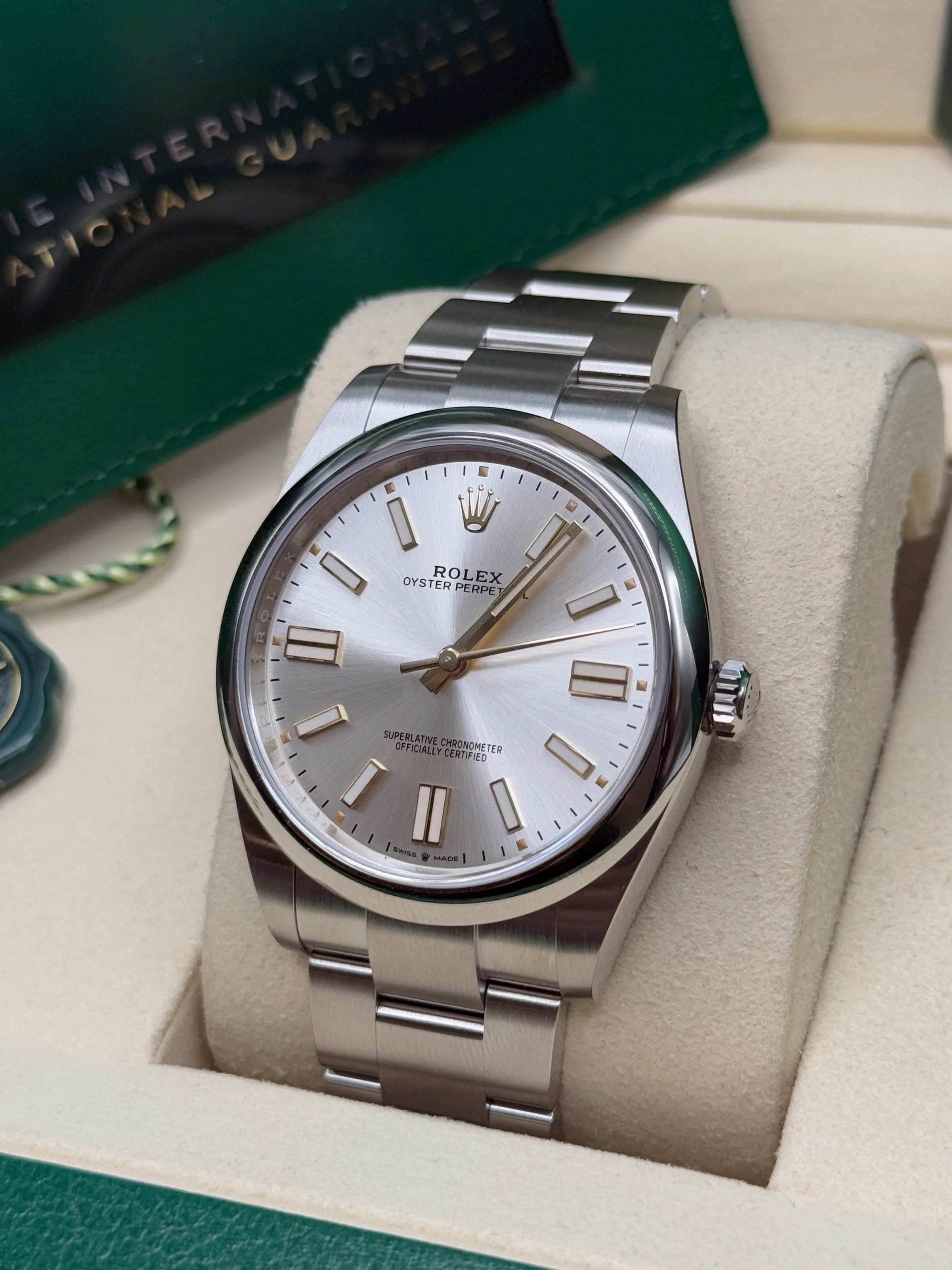 Rolex Oyster Perpetual 41mm 124300-0001 Stainless Steel Silver Index Dial Watch