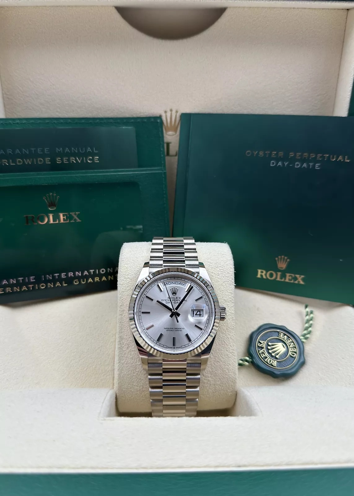 Rolex  Day-Date 