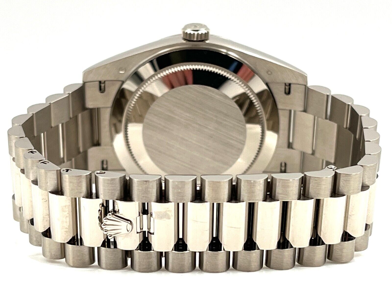 Rolex  Day-Date 228236-0009 Diamonds & Sapphires Dial