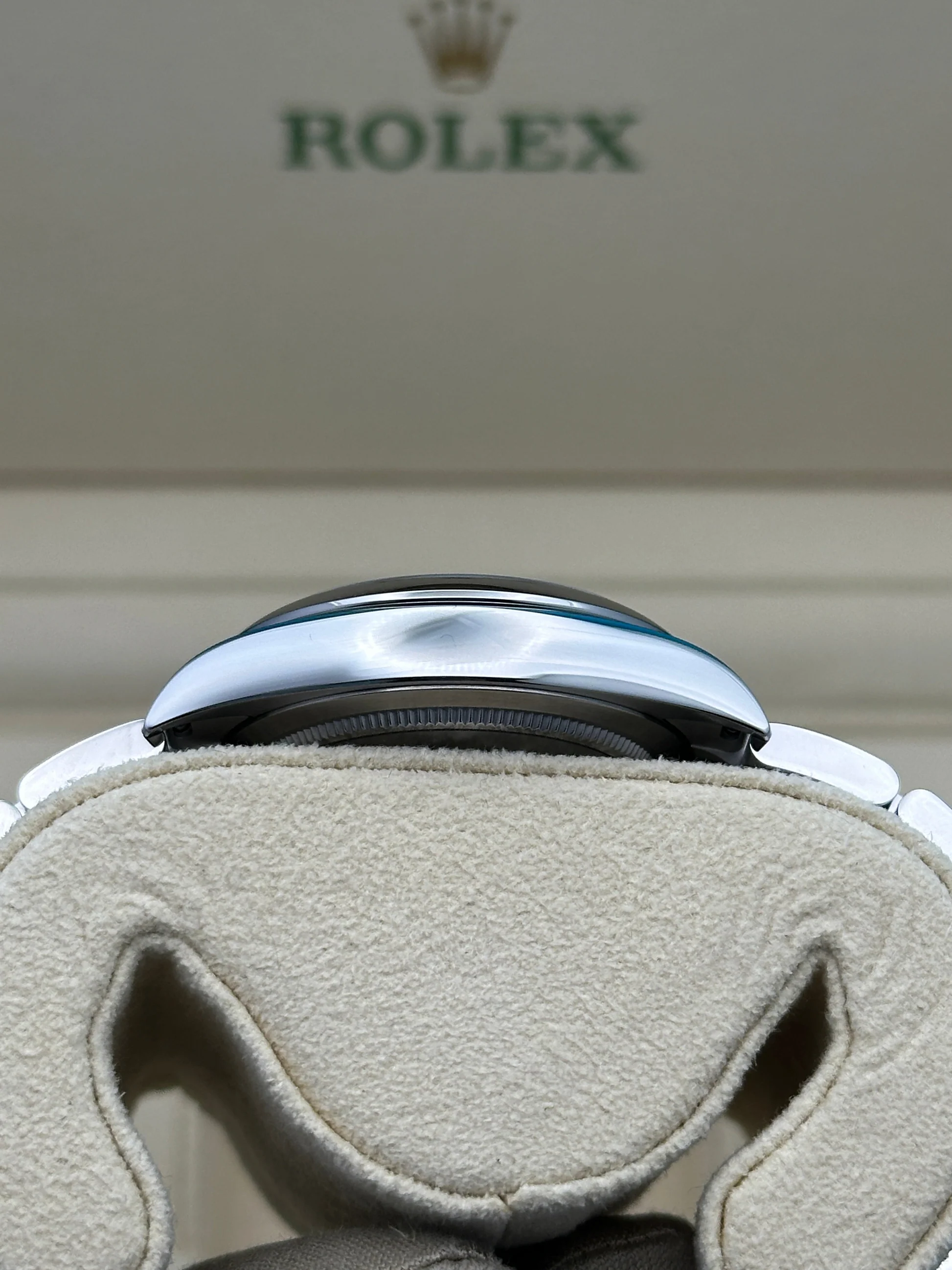 Rolex Oyster Perpetual 34mm 124200  Blue Dial Oyster Stainless Steel Bracelet