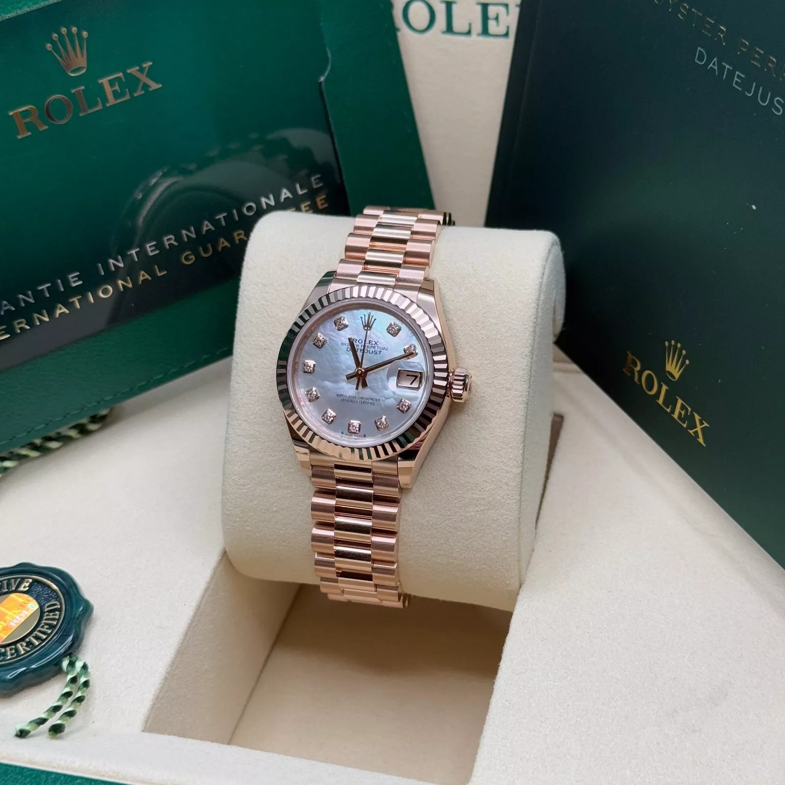 Rolex Lady-Datejust 28mm 279175 Mother-of-Pearl Dial President Everose Gold