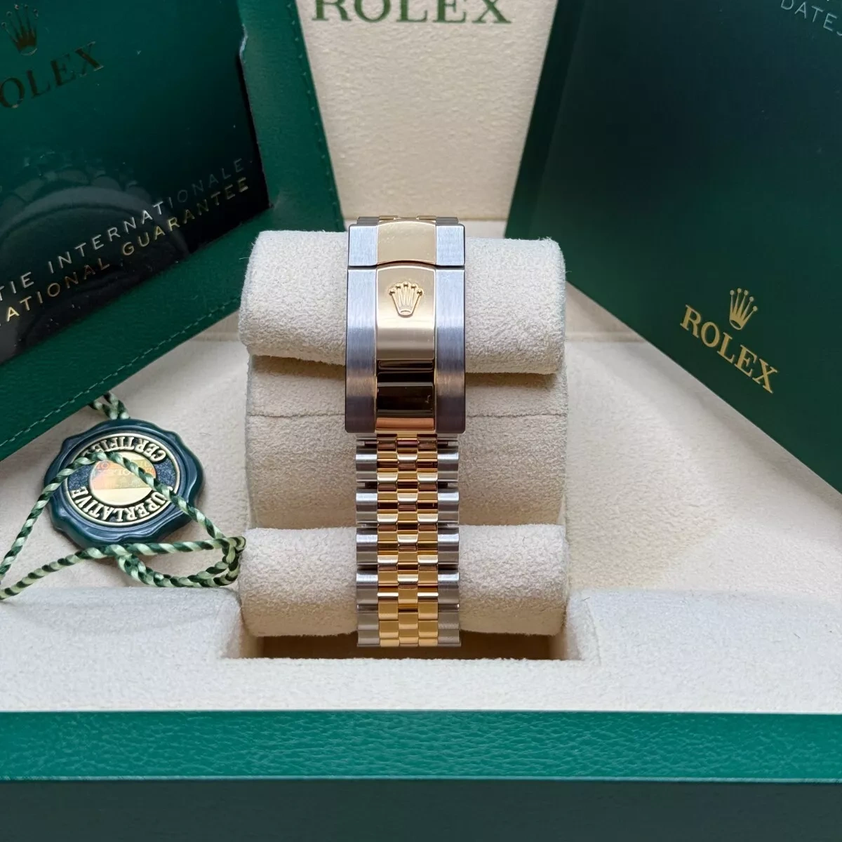 Rolex  Datejust 36mm 126233 Champagne Dial Jubilee Bracelet Watch