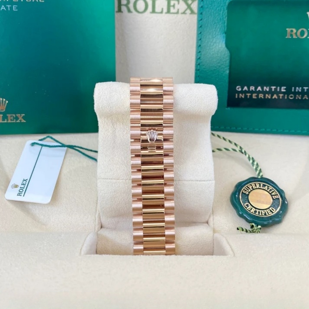 Rolex  Day-Date 