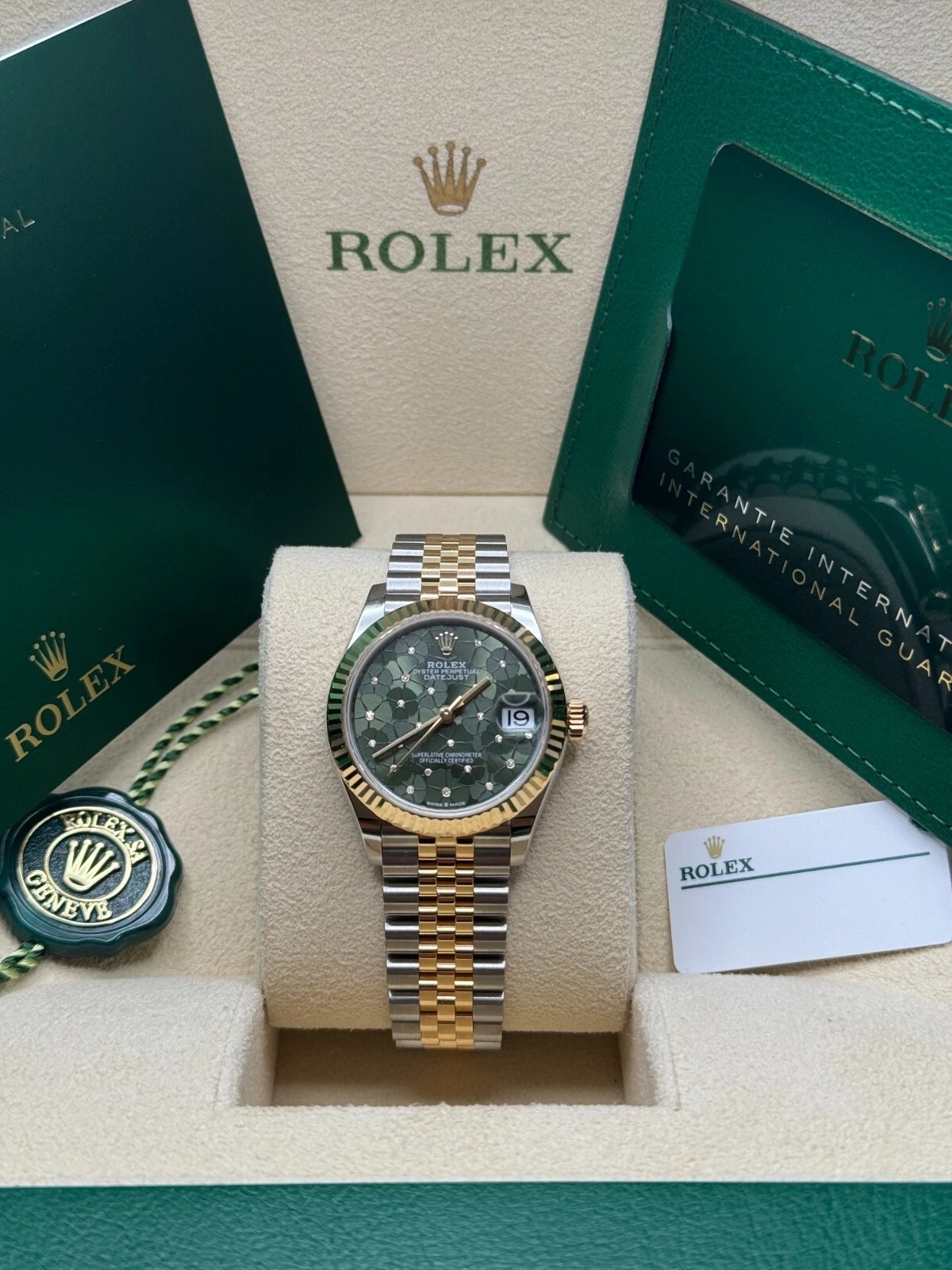 Rolex Datejust m278273-0031/0032 31mm Olive Green Floral Motif Dial Stainless Steel and Yellow Gold Oyster Watch