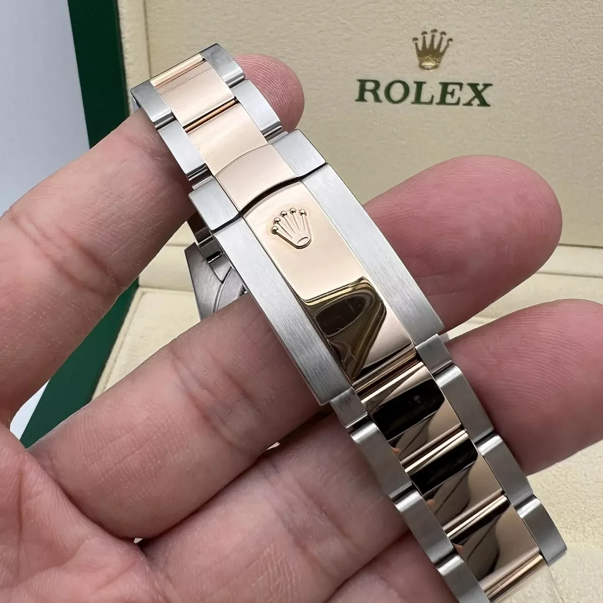 Rolex Datejust 41mm 126301 Sundust Diamond Jubilee Steel and Everose Gold Watch