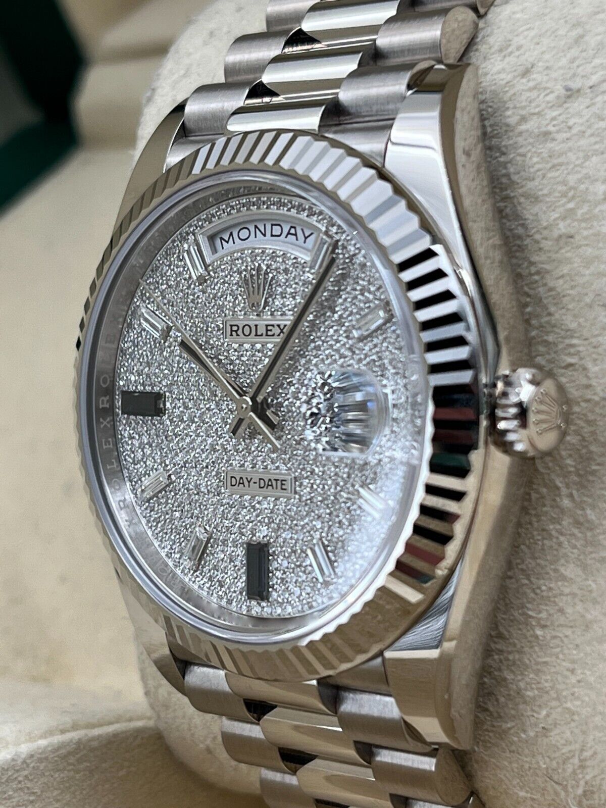 Rolex  Day-Date 228236-0009 Diamonds & Sapphires Dial