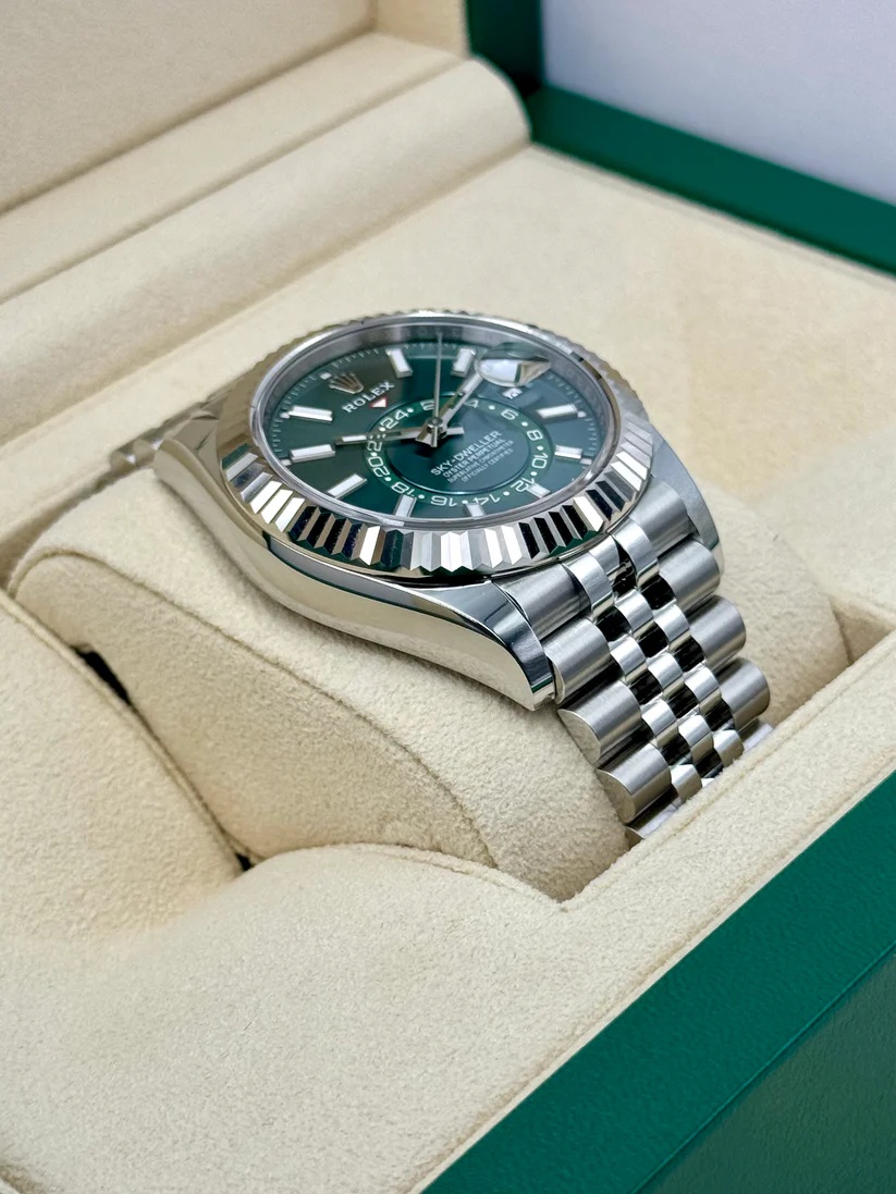 Rolex  Sky-Dweller 42mm 336934-0002 Stainless Steel Green Dial Oyster