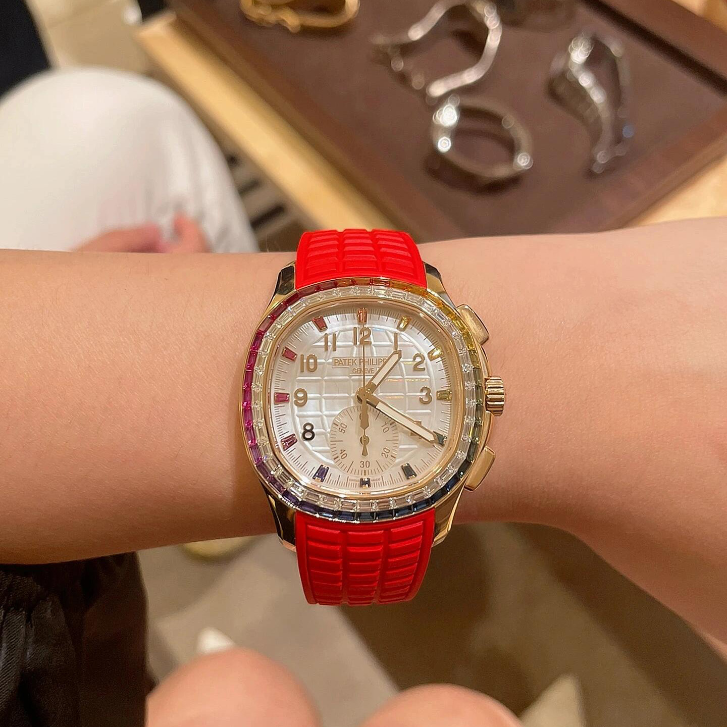 PATEK PHILIPPE  AQUANAUT 7968/300R-001